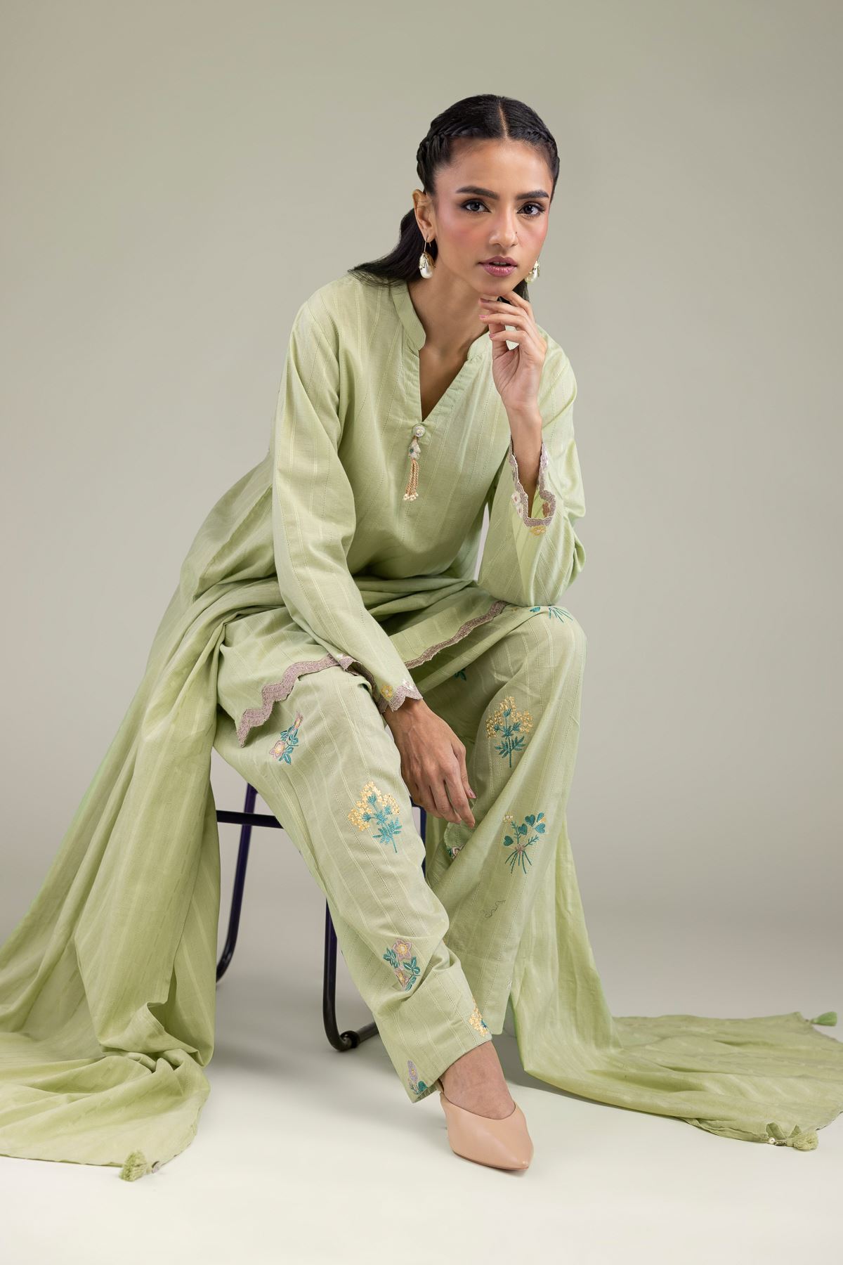 Embroidered Textured Cotton Solid Cotton Dupatta - 1-26-131-A-G-VG