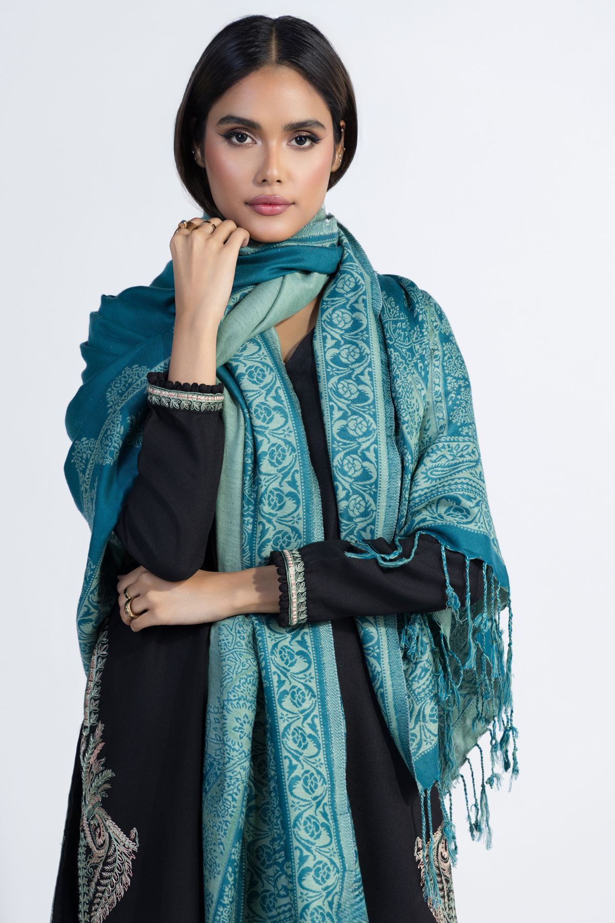 khadi shawl collection