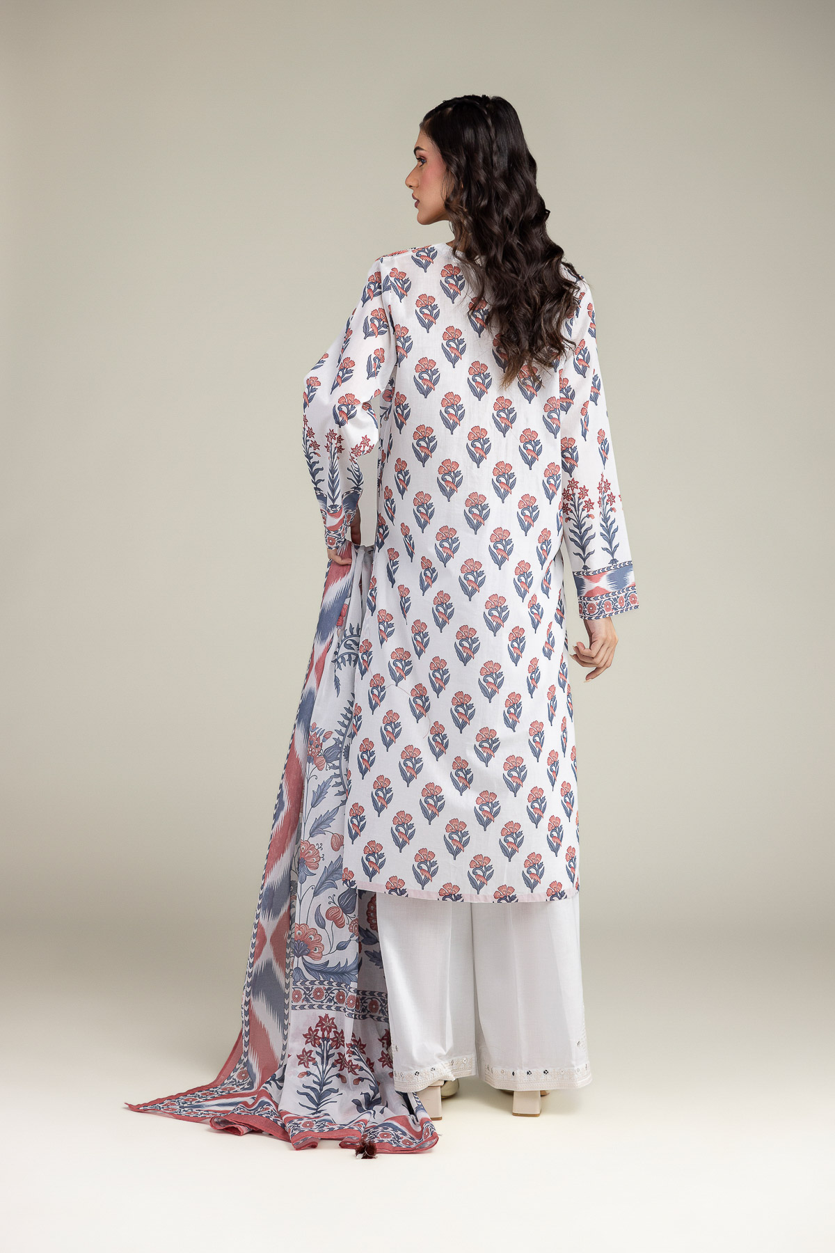 Embroidered Lawn Fabrics 3 Piece - T-A33-26-207FD1-VG