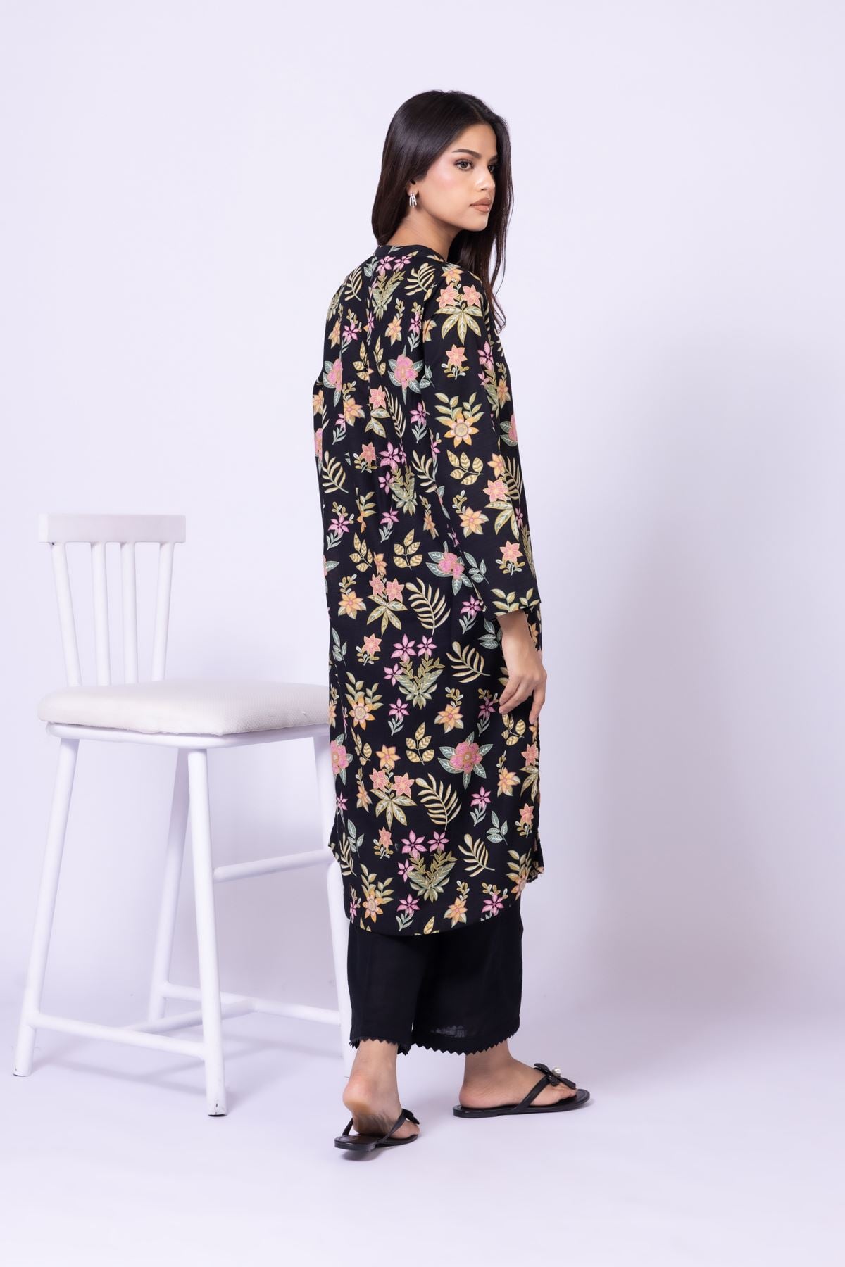Printed Khaddar Kurta - 25-09-11E3-07TA-VG