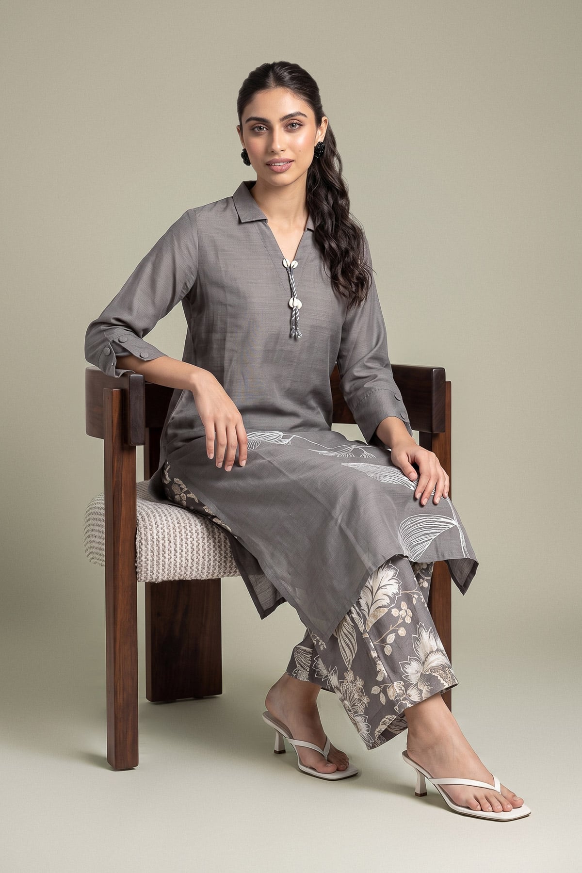 Embroidered Light Khaddar Kurta - 1-26-436-A-K1-VG