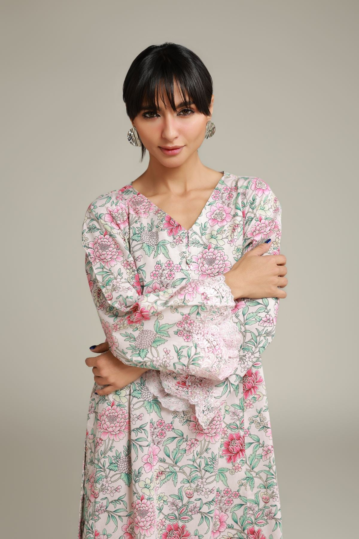 Embroidered Cotton Dobby Floral Longline Kurta - 26-02-1E13-02TA-VG