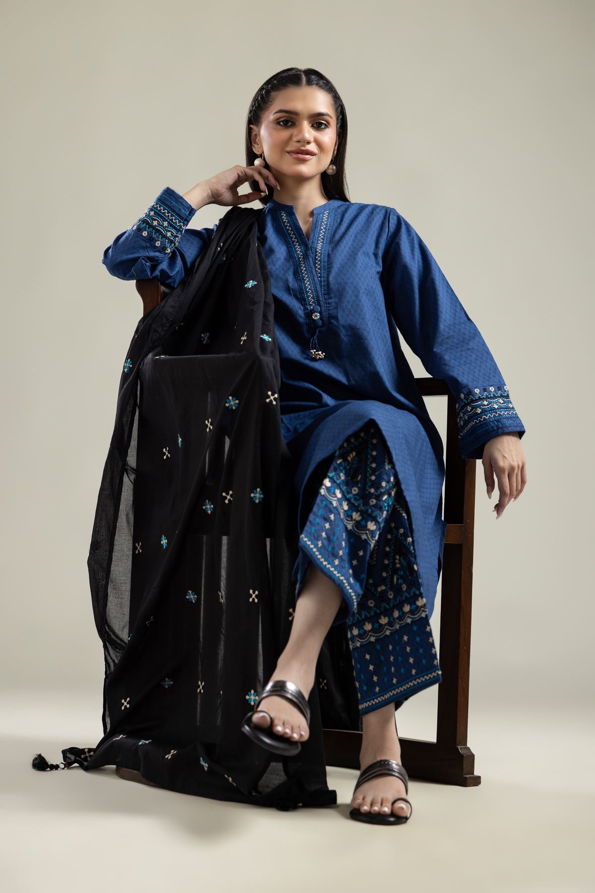 Embroidered Cotton Dobby Blue Longline Kurta - 1-26-204-A-A1-VG
