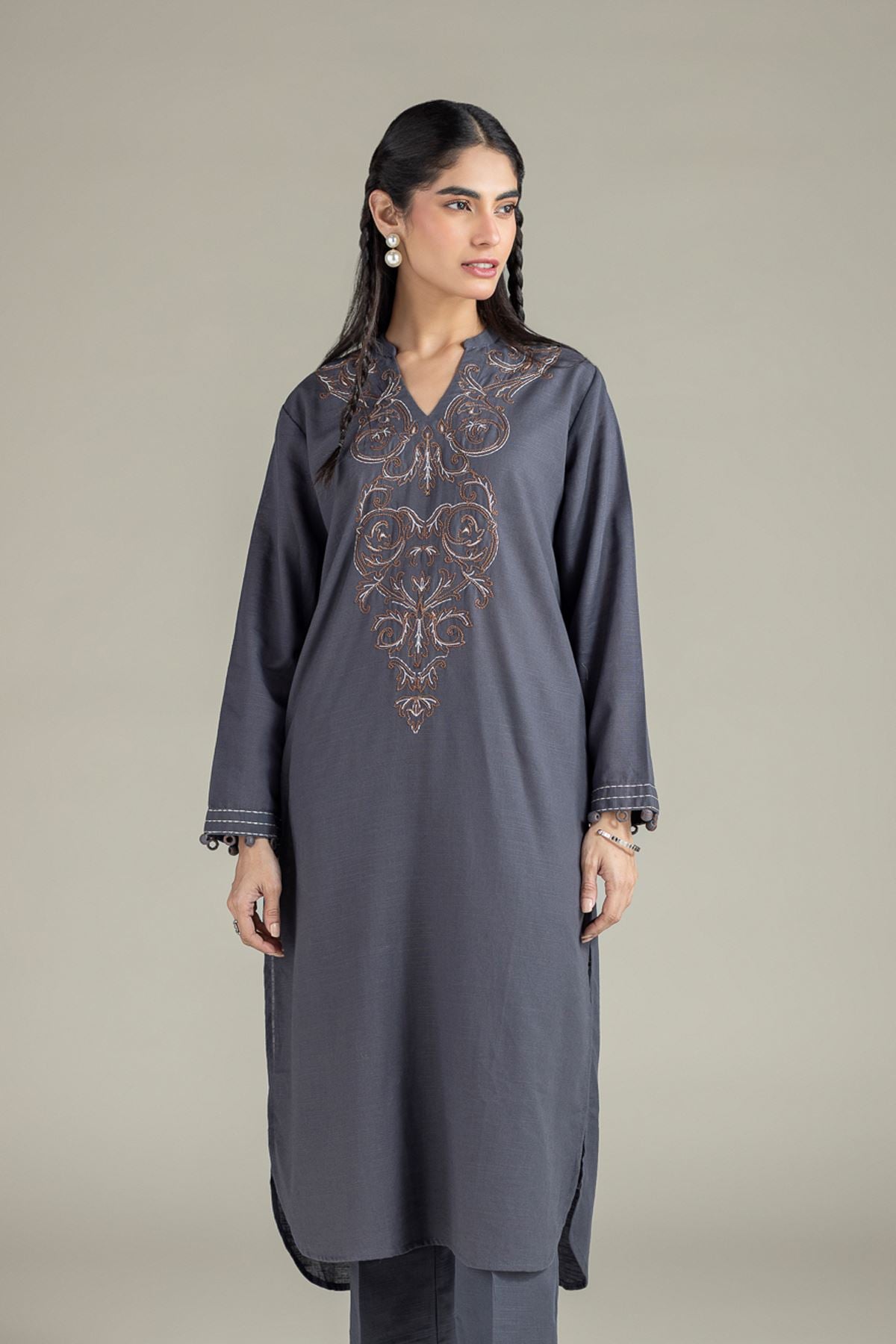 Embroidered Khaddar Kurta - 25-10-11E9-07TB-VG