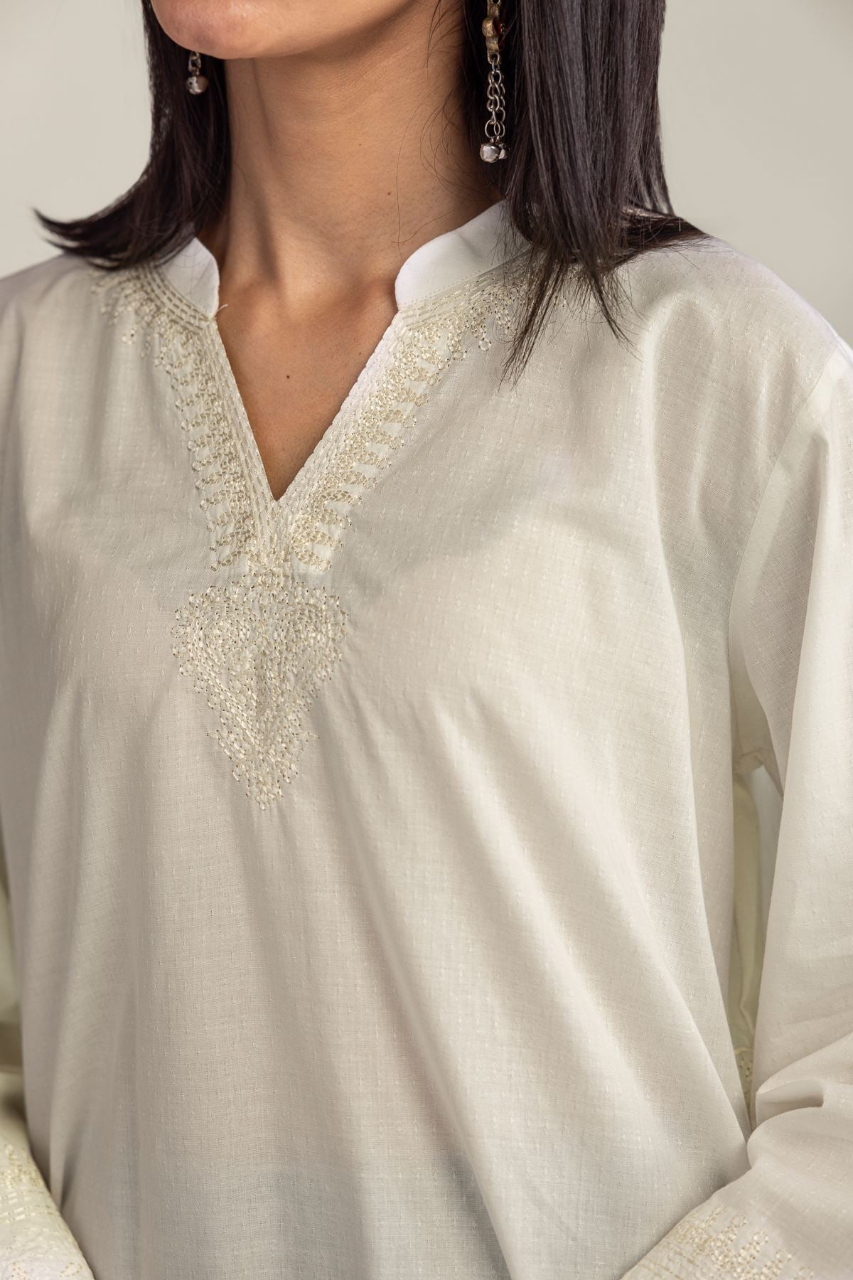Embroidered Cotton Dobby V-Neck Solid Kurta - 1-26-250-B-H1-VG