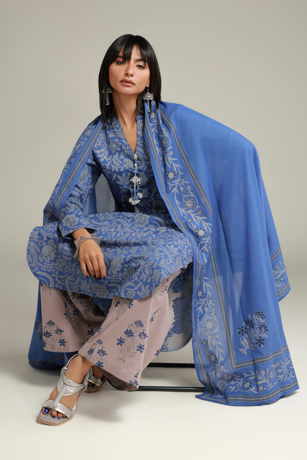 Printed Cambric Floral Longline Kurta - 26-02-1E13-06TA-VG