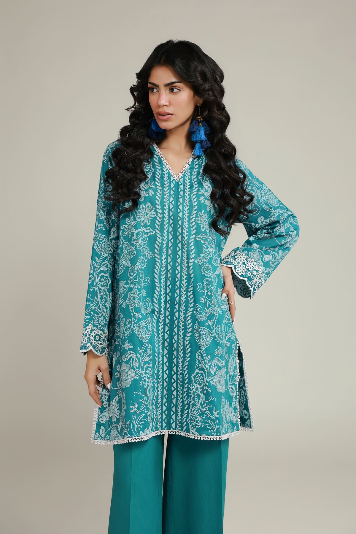 Embroidered Lawn 2 Piece Outfit - 1-26-145-A-C-VG