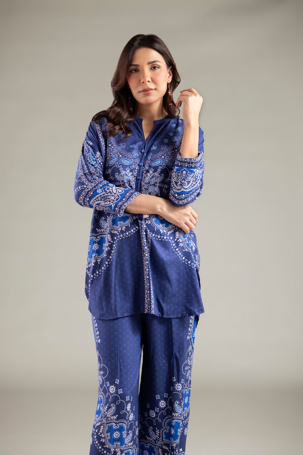 Printed Viscose Paisley Band-Collar Kurta - 25-00-X2-05TA-VG