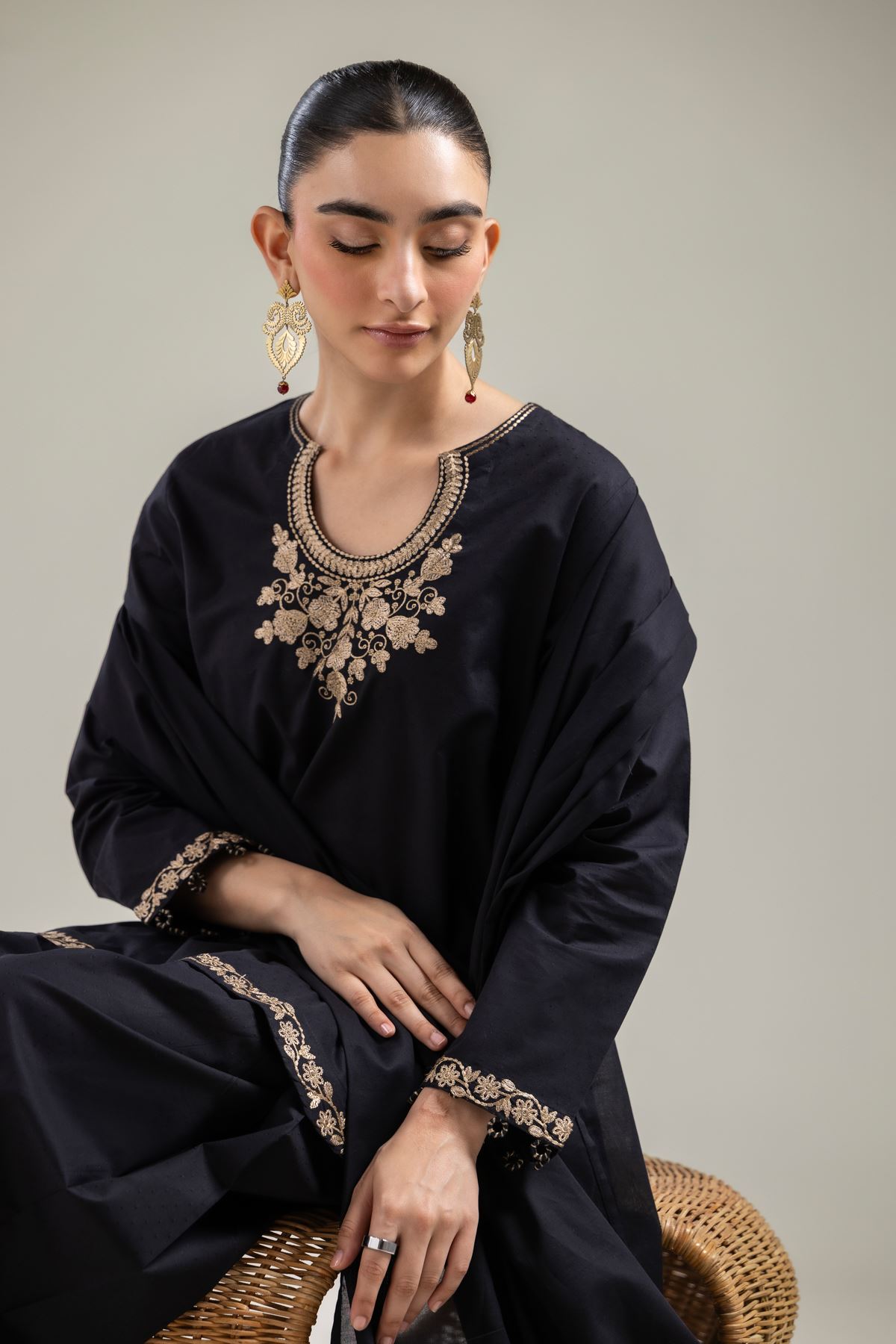 Embroidered Cotton Dobby Black Cotton Kurta - T-A22-26-122FI1-VG