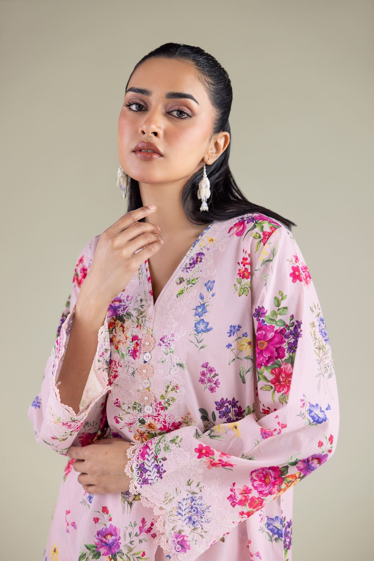 Embroidered Lawn 2-Piece Tailored Lawn - 1-26-131-A-B-VG