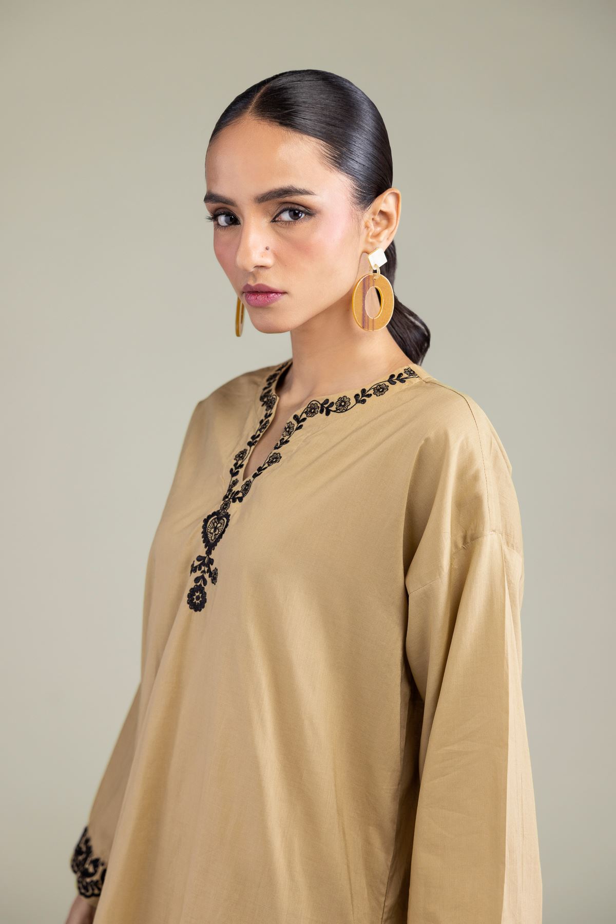 Embroidered Cambric Beige Cambric Kurta - 1-26-206-A-F1-VG