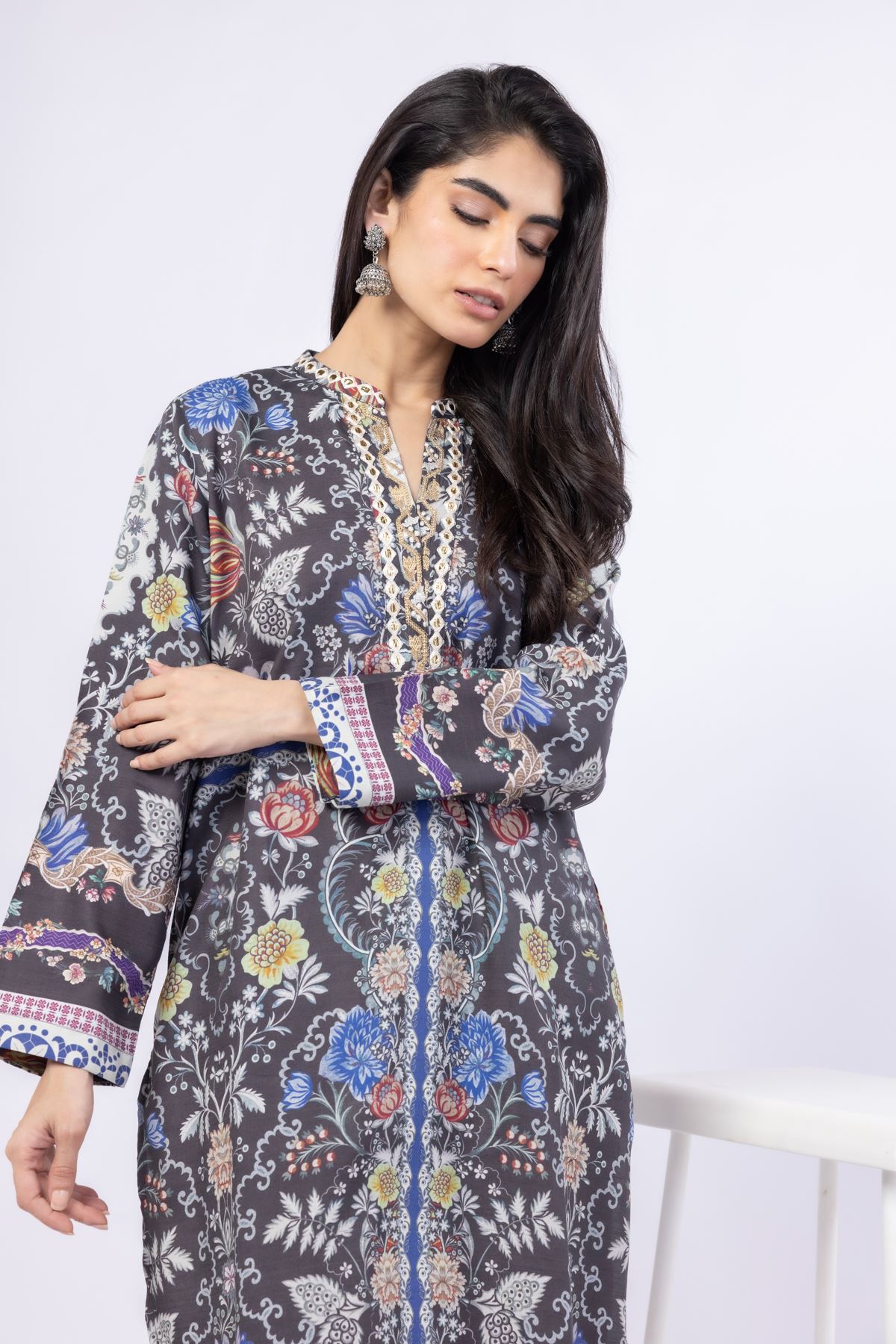 Embroidered Russian Raw Silk Kurta - 25-09-9S3-07TB-VG