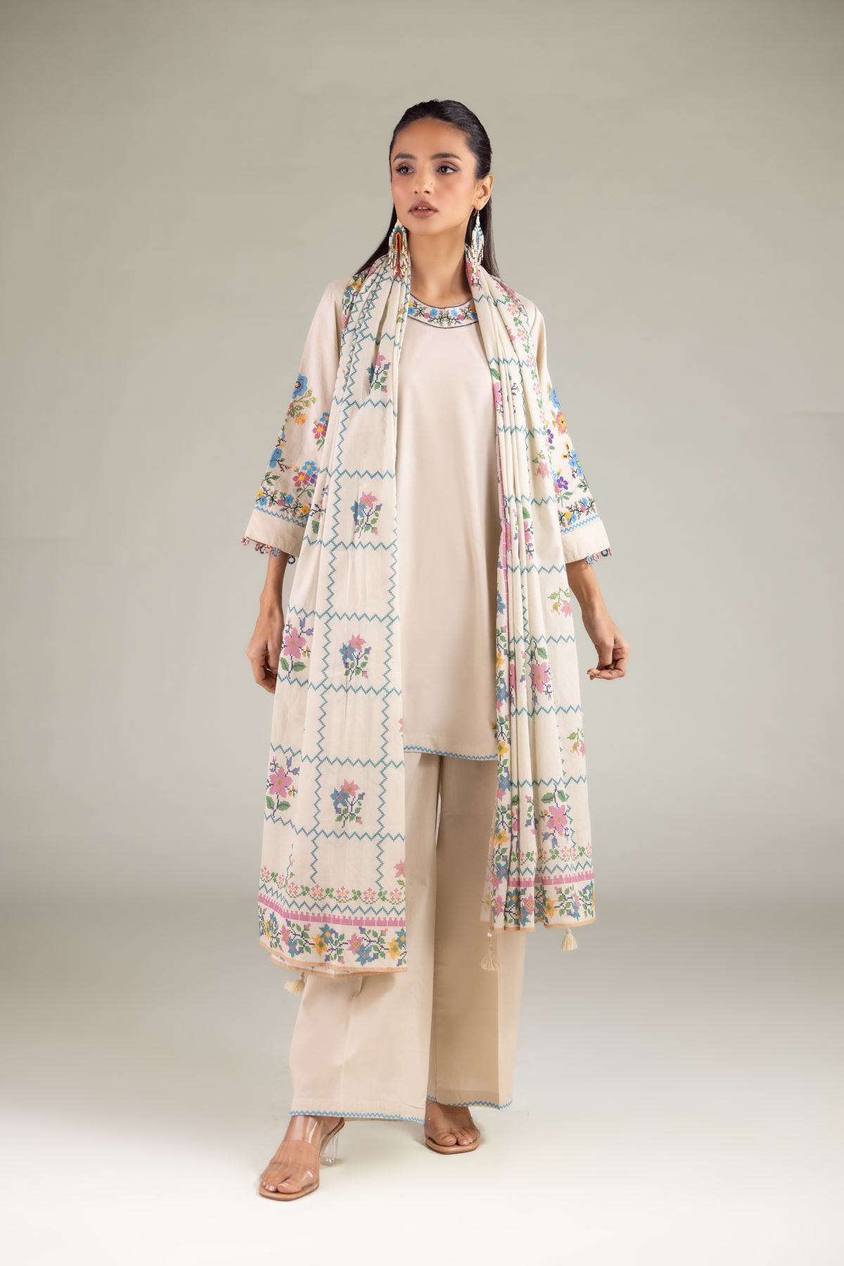 Embroidered Lawn Geometric Tassel Dupatta - 1-26-112-A-F-VG