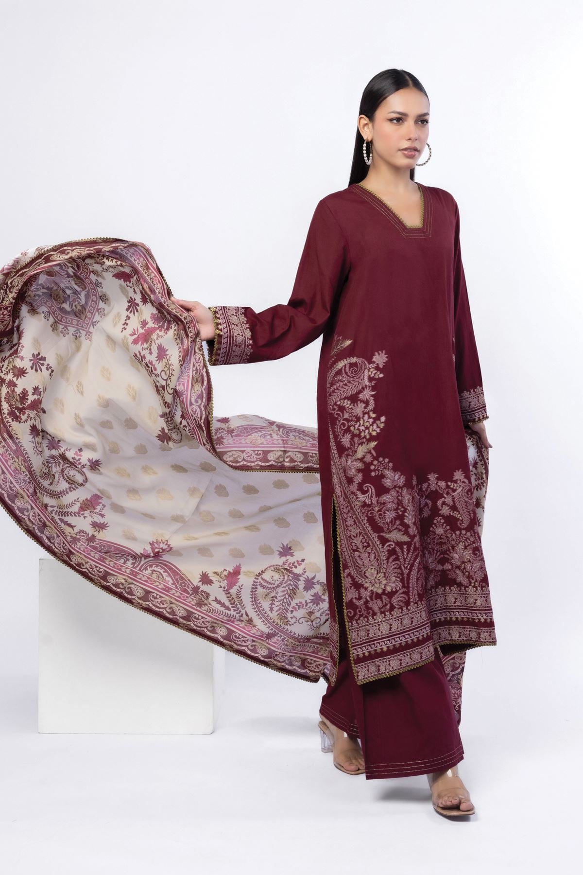 Dyed Jacquard Tailored 3 Piece - T-A22-26-107FA-VG