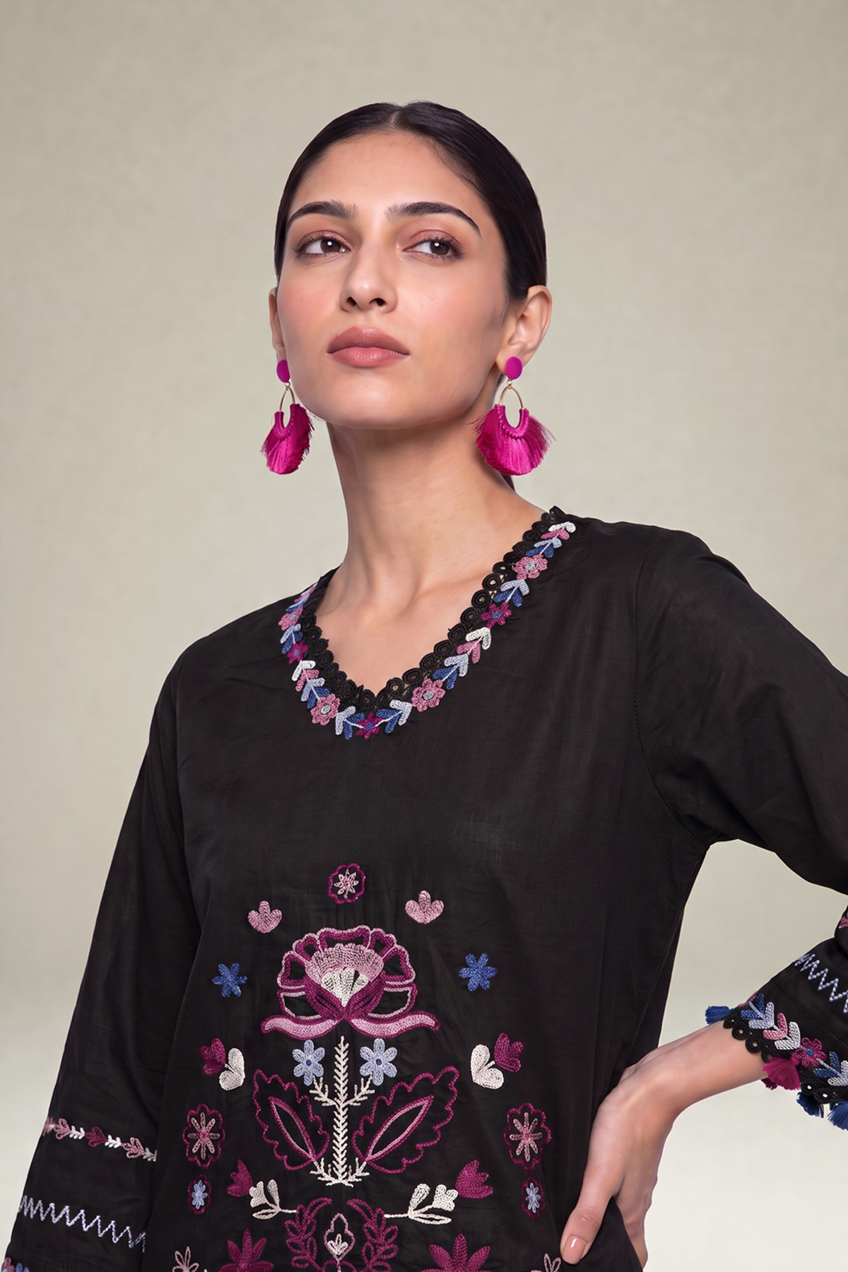 Embroidered Cambric Floral Black Kurta - 1-26-102-A-F-VG