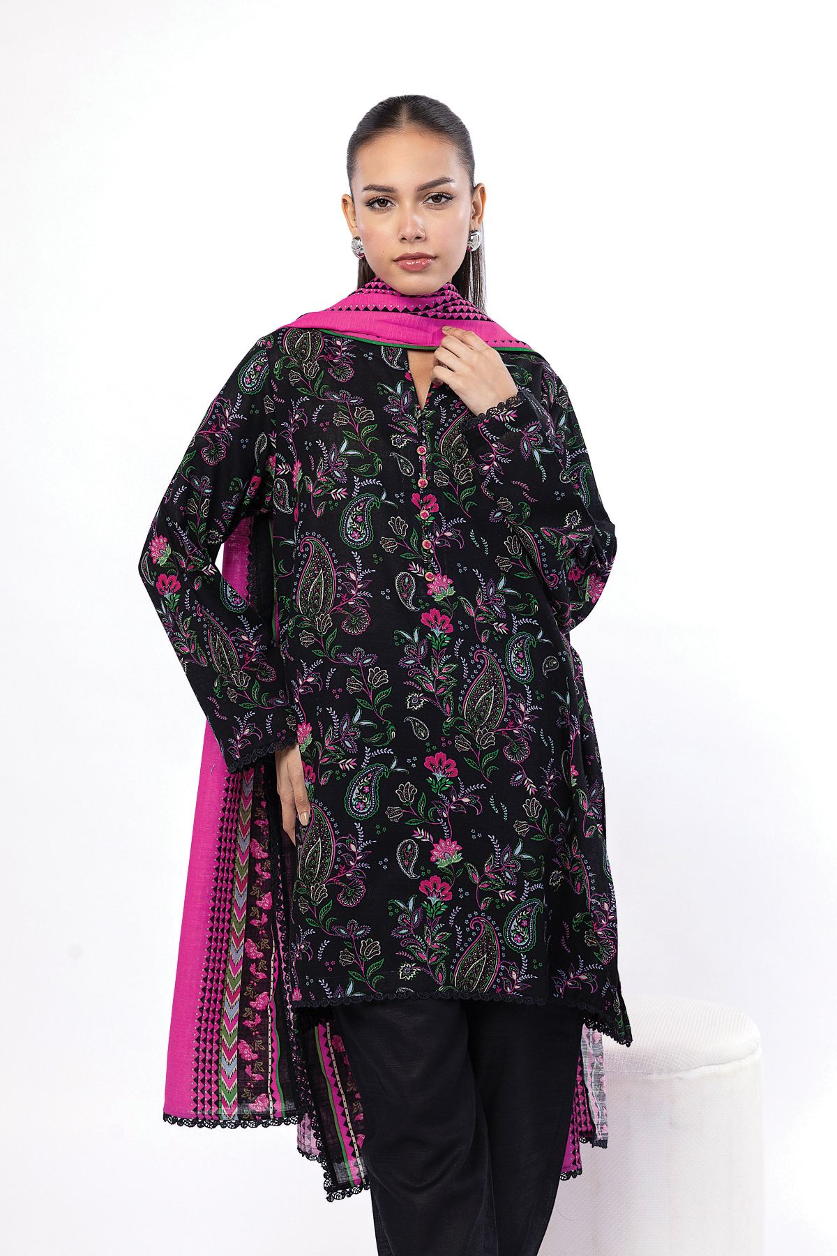 Printed Khaddar Fabrics 3 Piece - KRN13A-VG