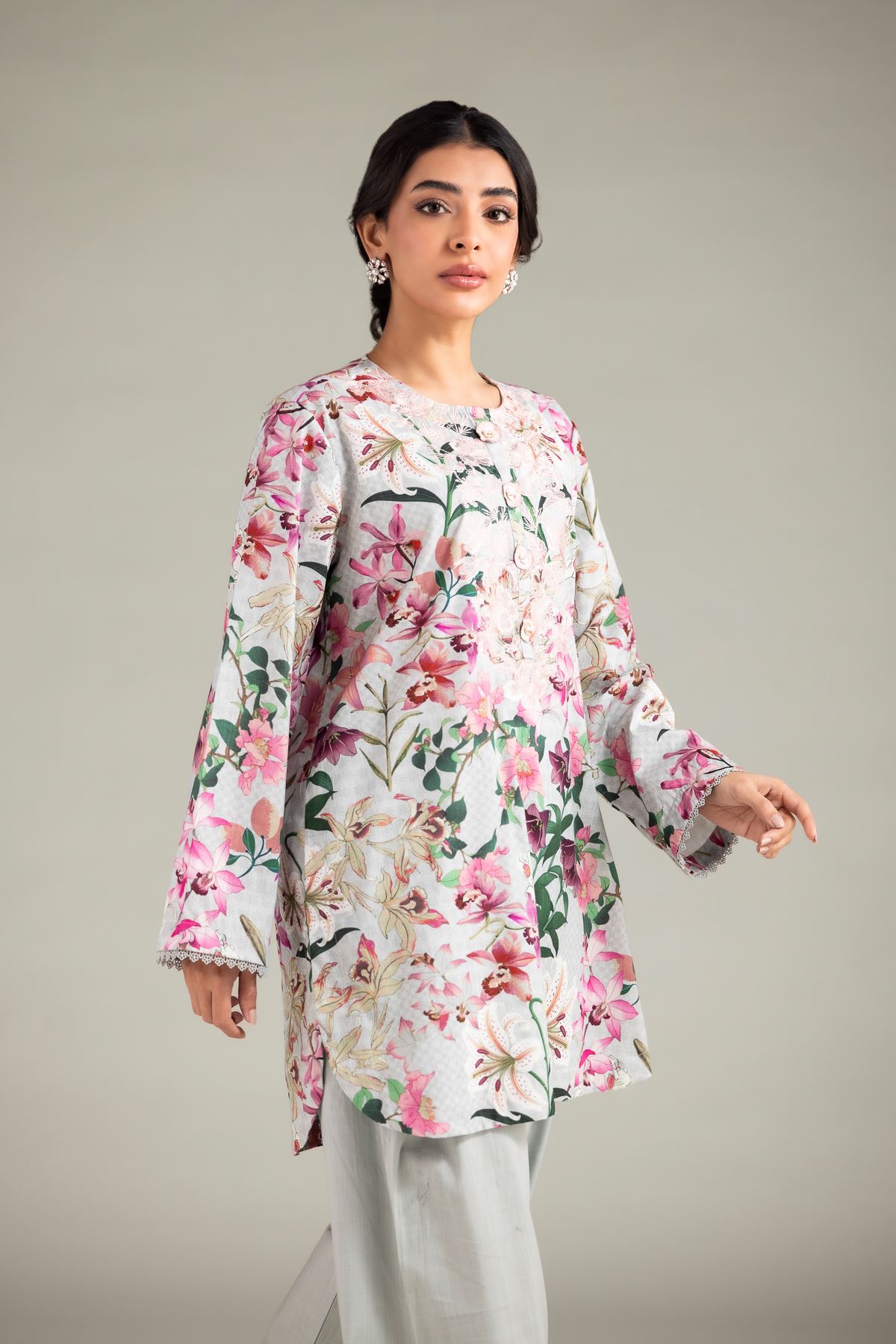 Embroidered Textured Cotton Kurta - 26-01-3E9-06TA-VG
