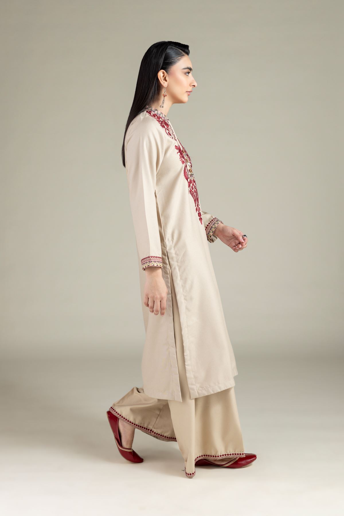 Embroidered Heavy Blended Viscose Pants - CH240807AC-VG