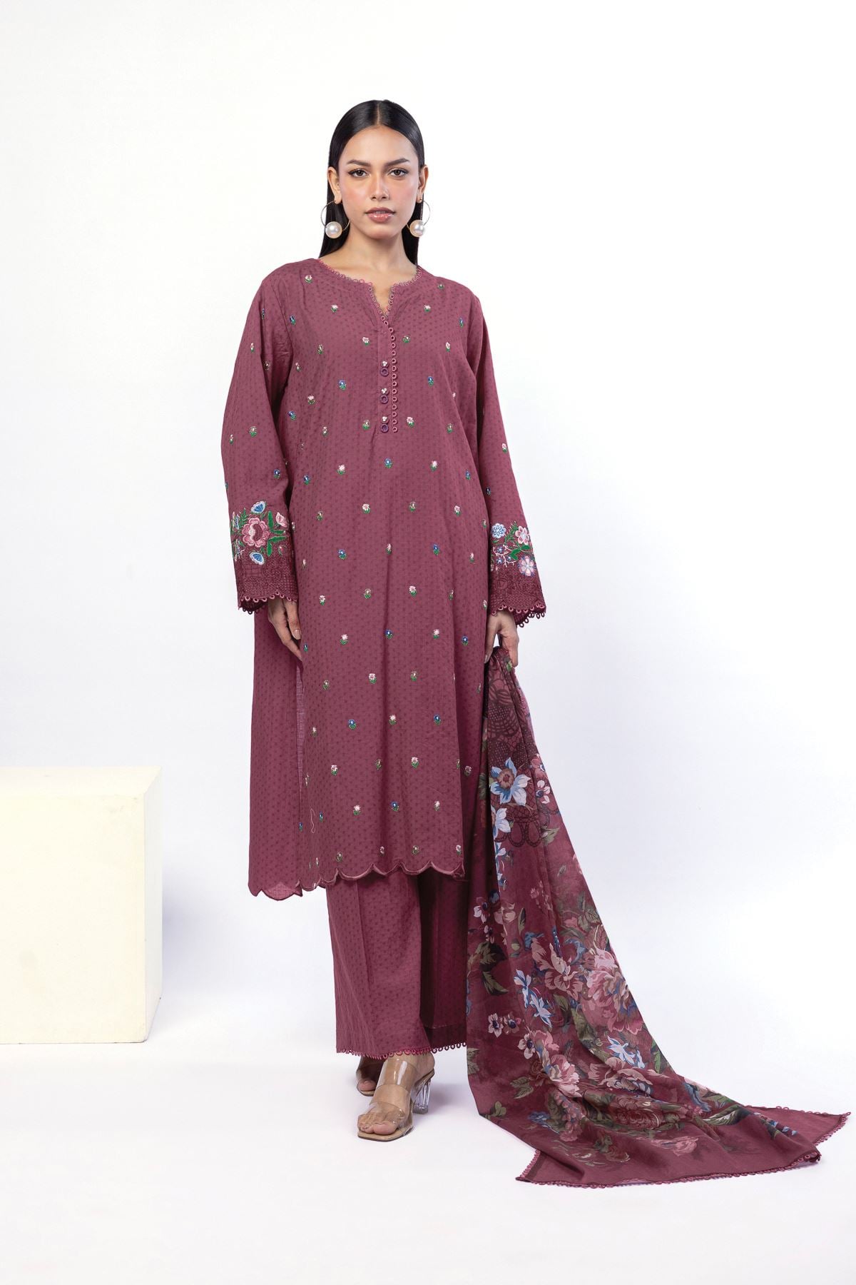 Embroidered Cotton Dobby Tailored 3 Piece - T-A22-26-108FC-VG