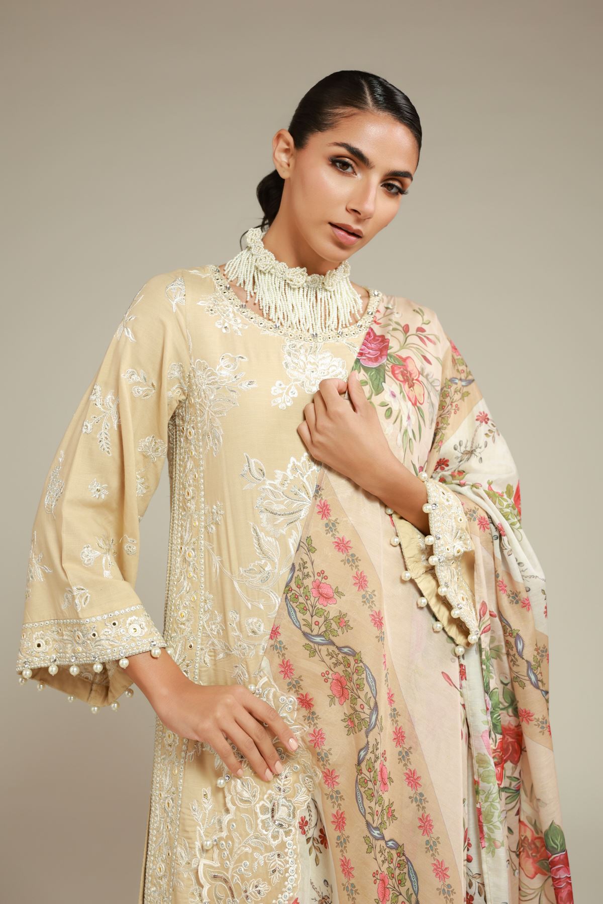Embroidered Mesuri Dupatta - 25-12-12S4-06TA-VG