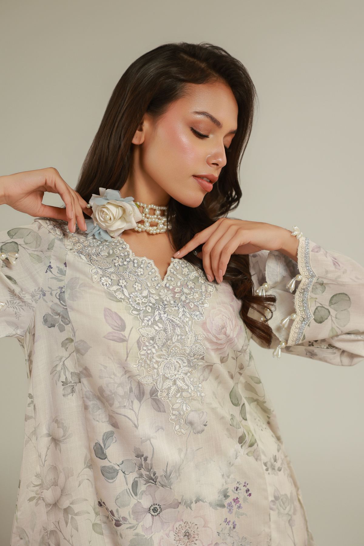 Embroidered Raw Silk Floral Co-ords Set - 1-26-122-A-A-VG