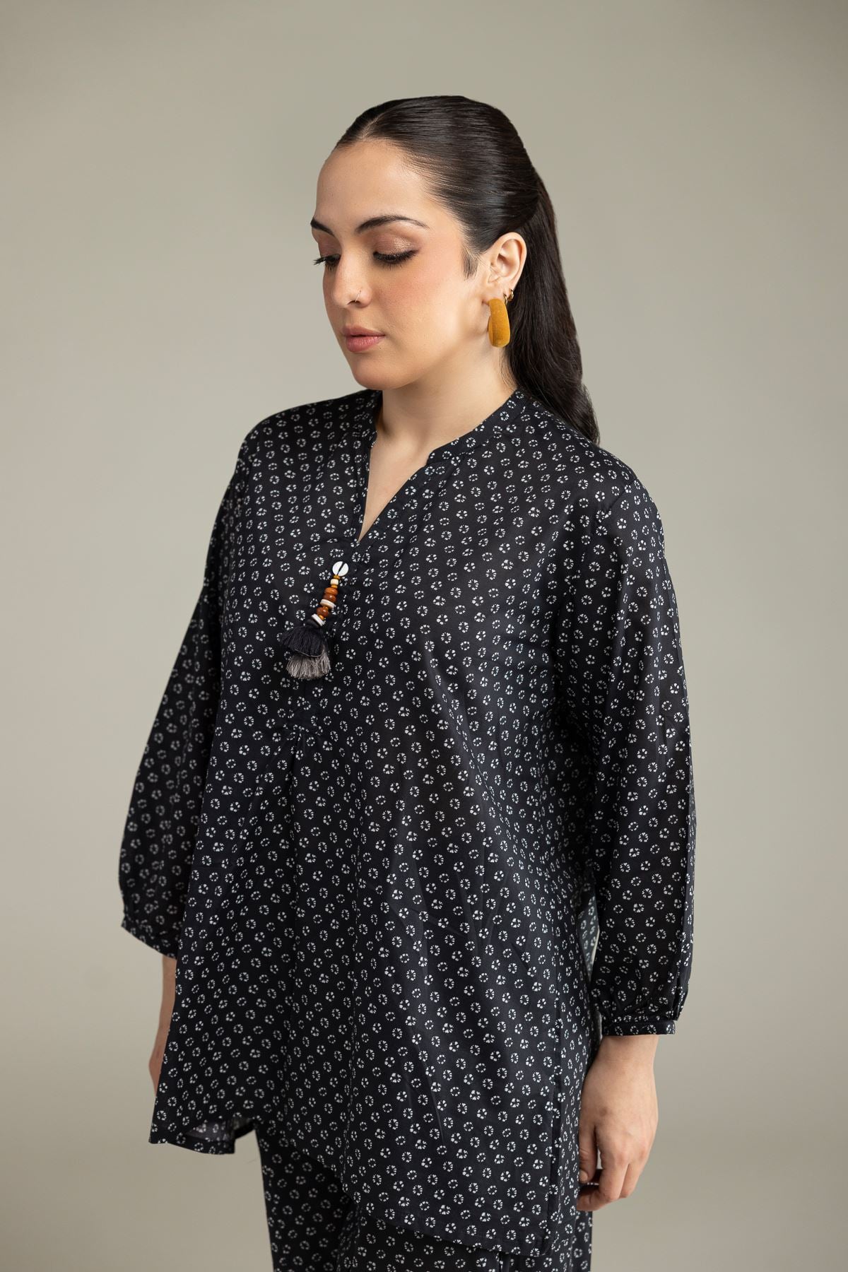 Printed Viscose Crepe Black Viscose Blouse - 6-26-203-A-D2-VG