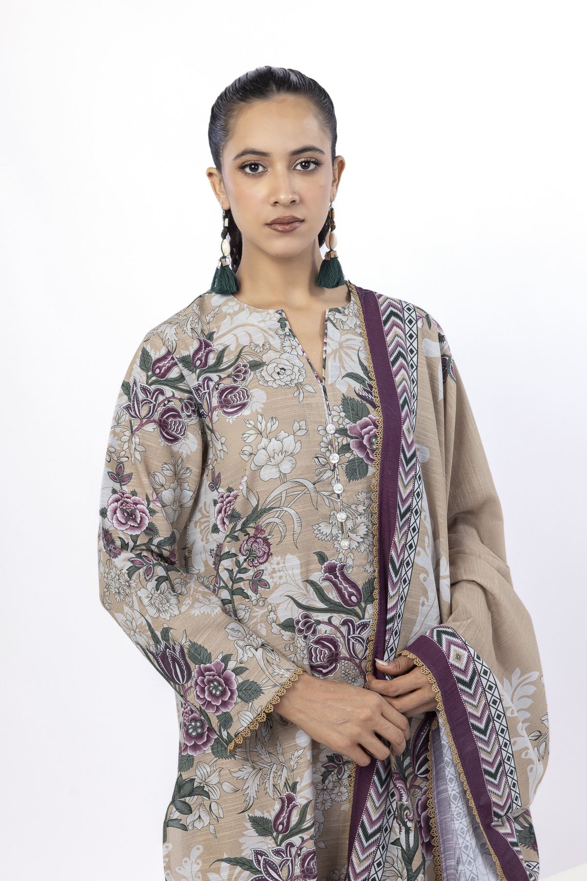 Embroidered Light Khaddar Fabrics 3 Piece - 1001902104