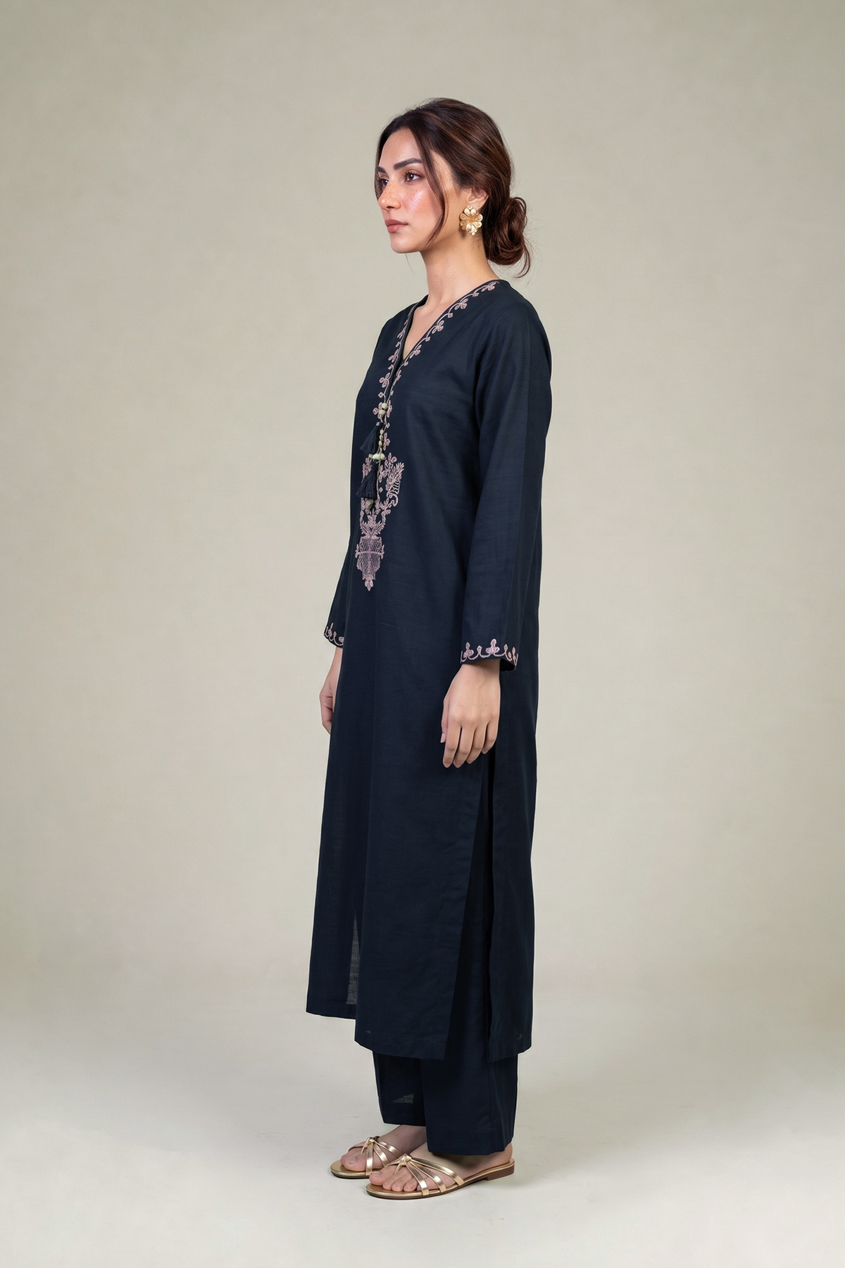Embroidered Light Khaddar Fabrics 2 Piece | Top and Bottom - 1-26-457-A-C2-VG