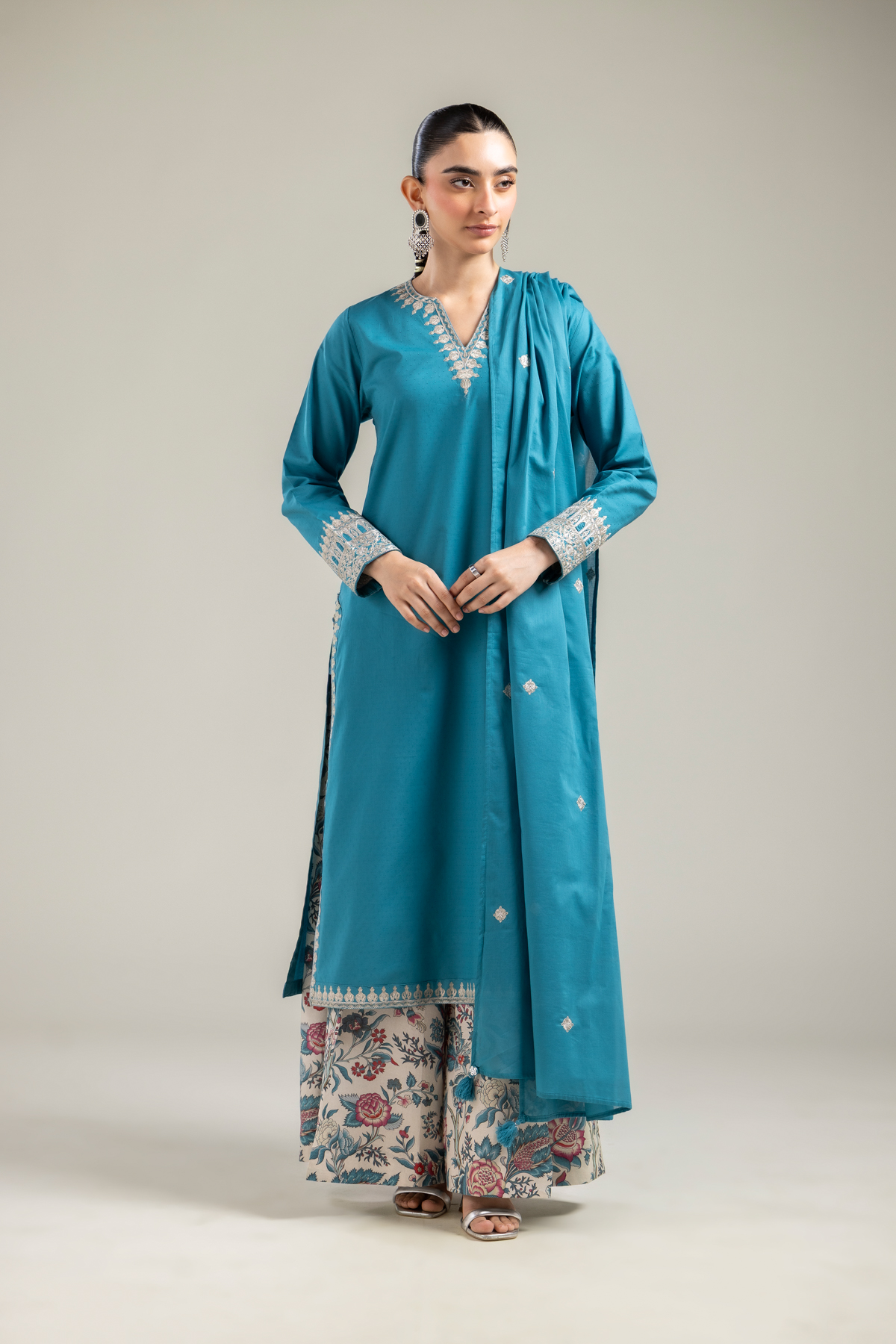 Embroidered Lawn Summer Lawn Dupatta - 1-26-121-A-C-VG