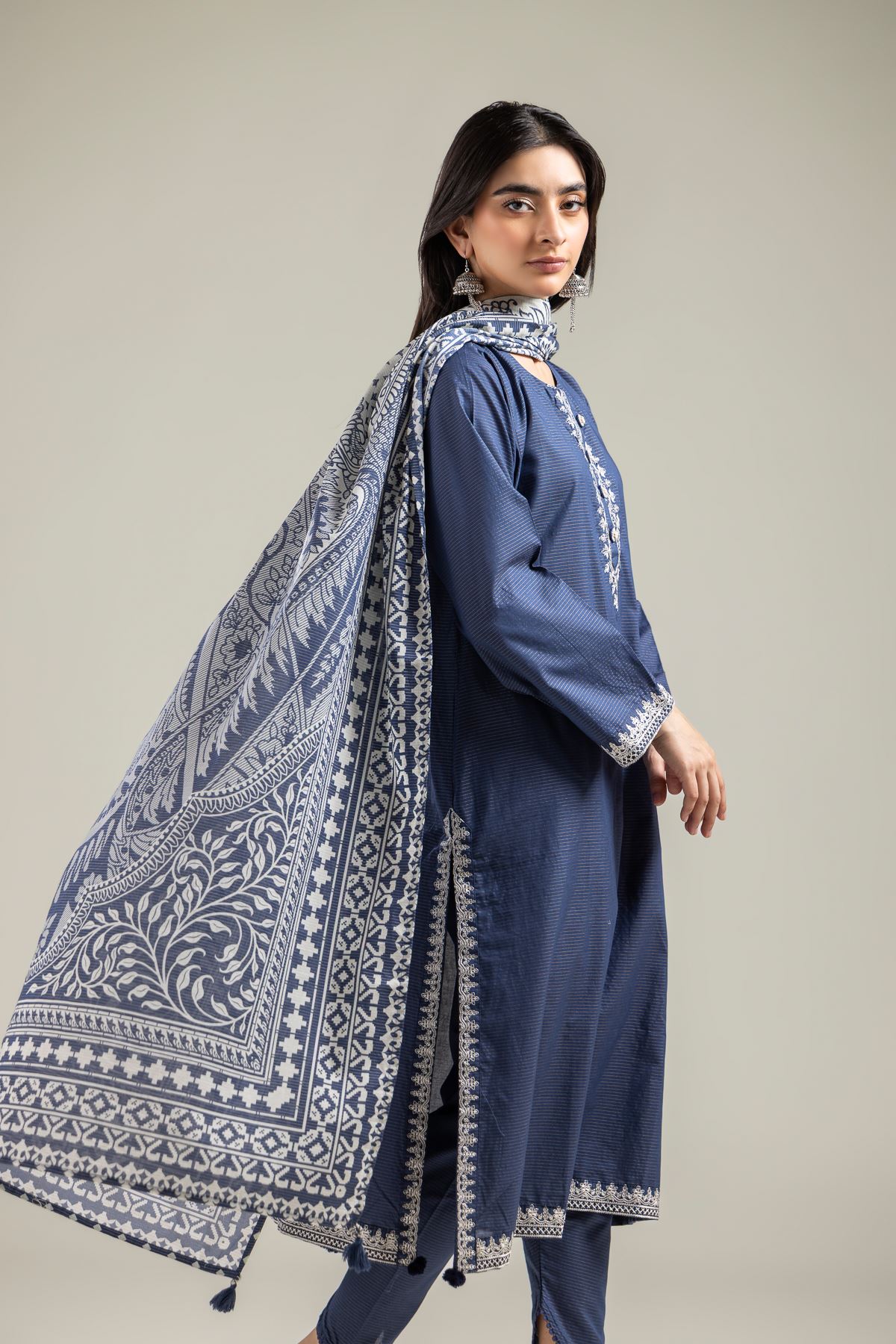 Embroidered Mesuri Navy Mesuri Dupatta - 1-26-121-A-G-VG