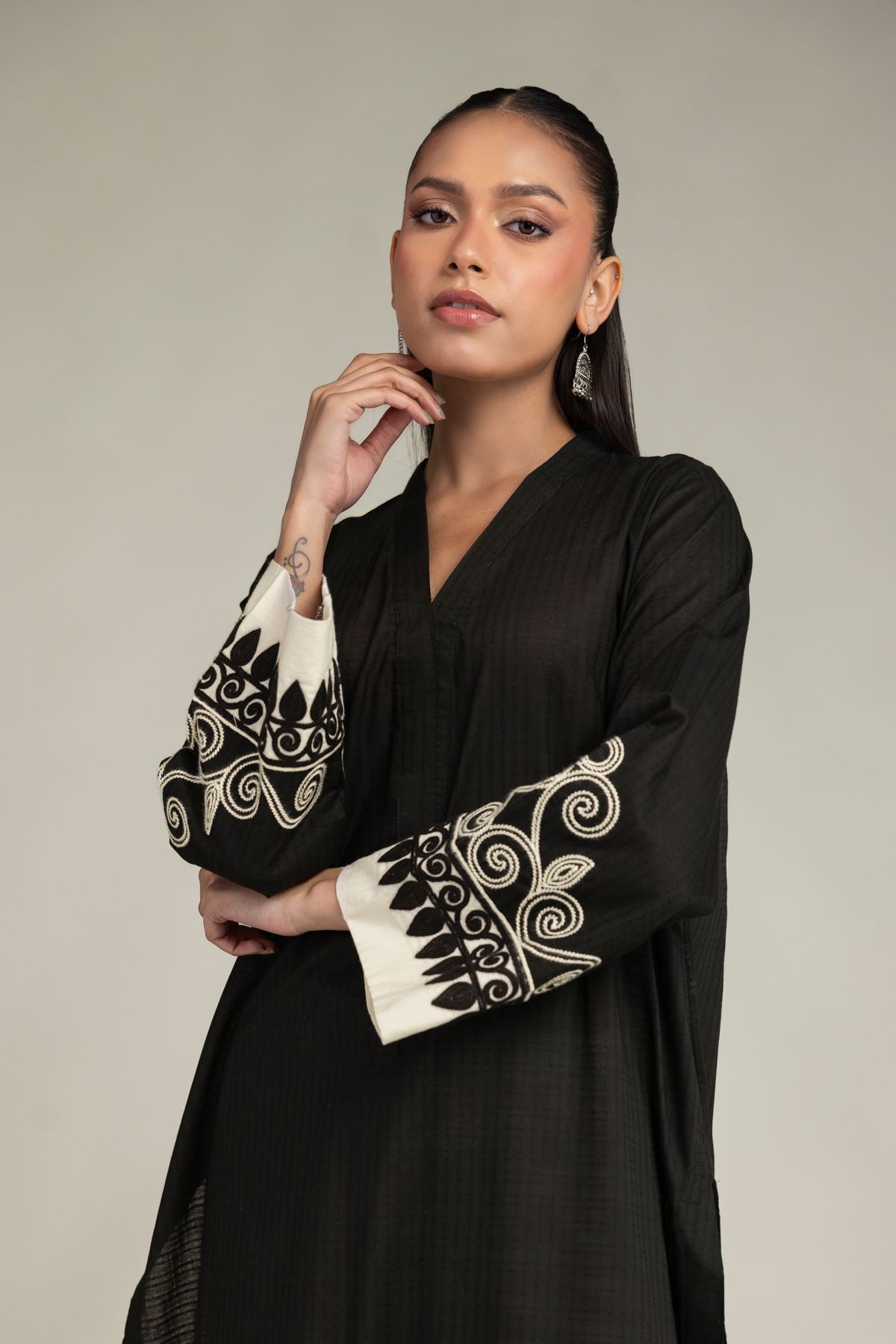 Embroidered Cotton Dobby Long Cotton Kurta - 1-26-203-A-H1-VG