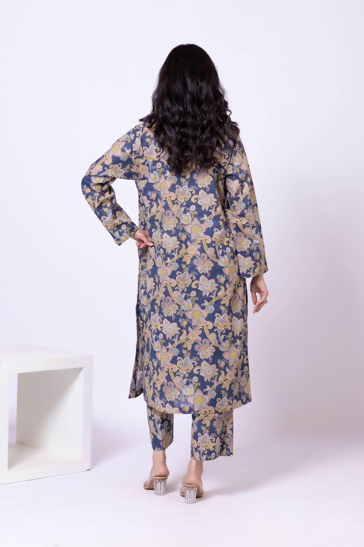 Printed Khaddar Kurta - 25-10-12E6-07TB-VG