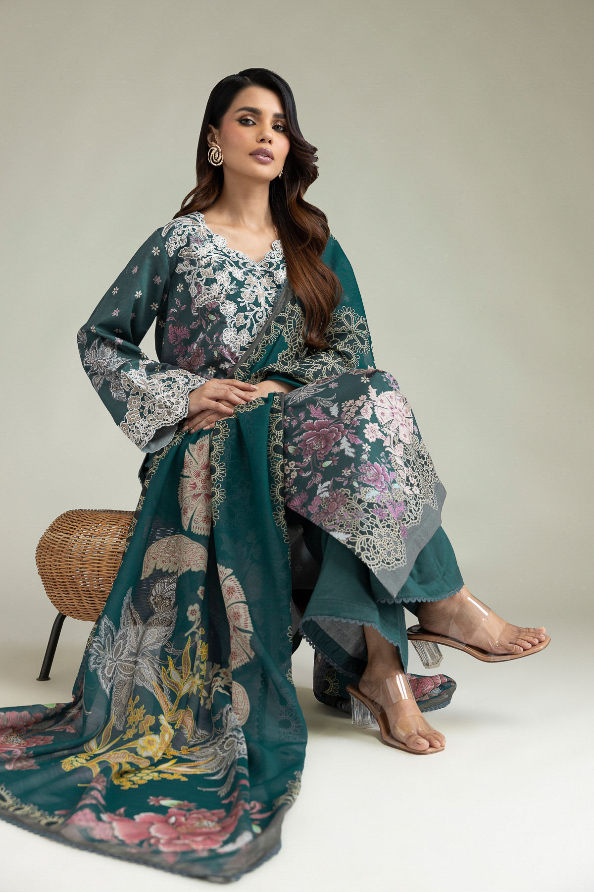 Embroidered Lawn Fabrics 3 Piece - 2-26-308-A-B1-VG