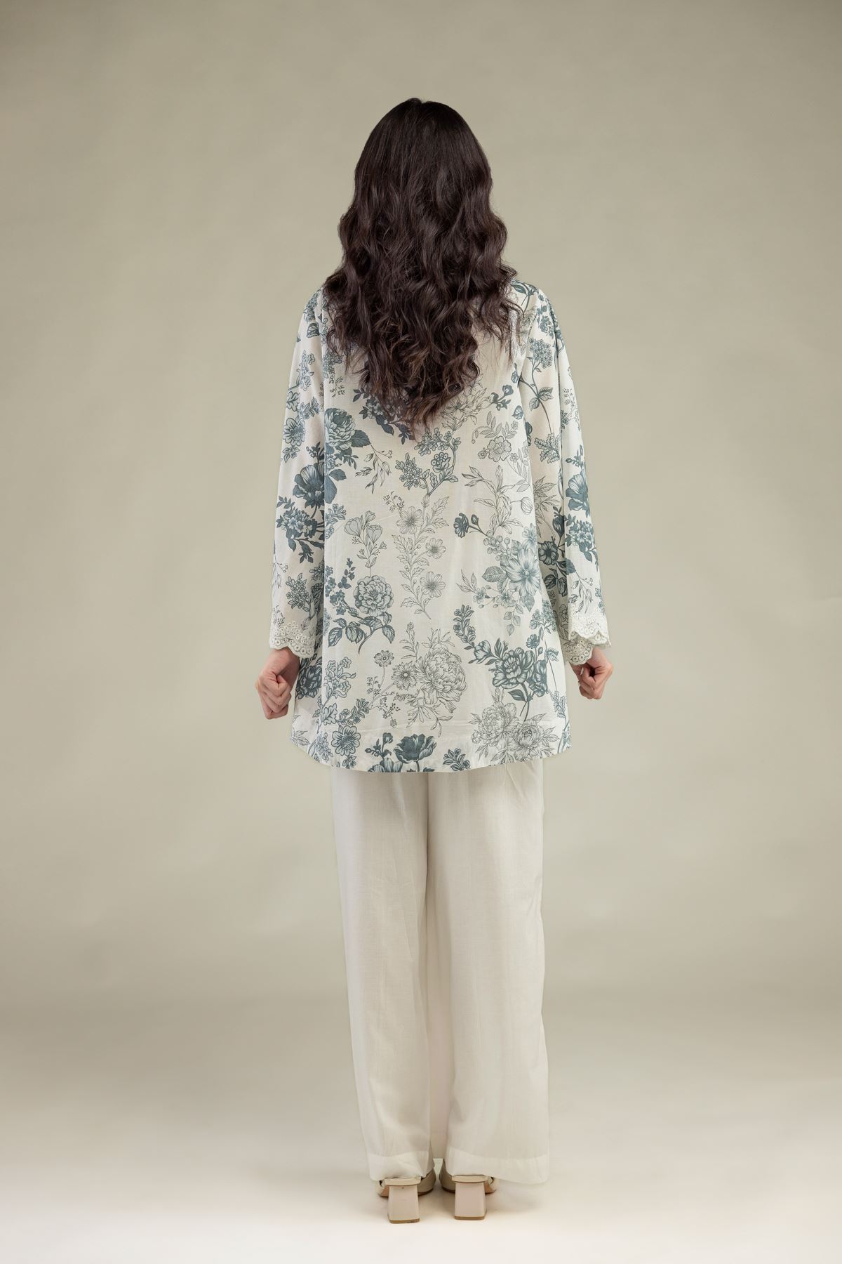 Embroidered Lawn Lawn V-Neck Kurta - 1-26-229-C-H1-VG