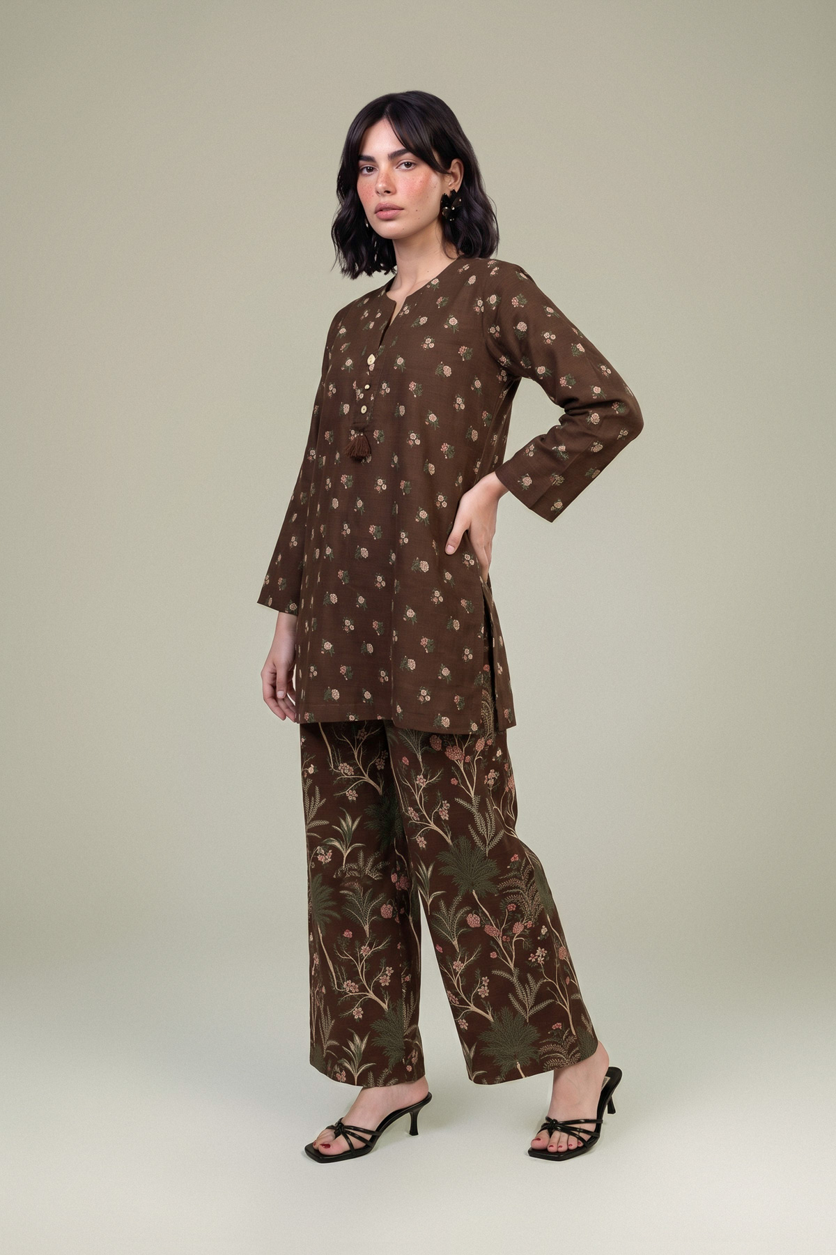 Printed Light Khaddar Tailored 2-Piece Set - 2-26-308-A-G1-VG