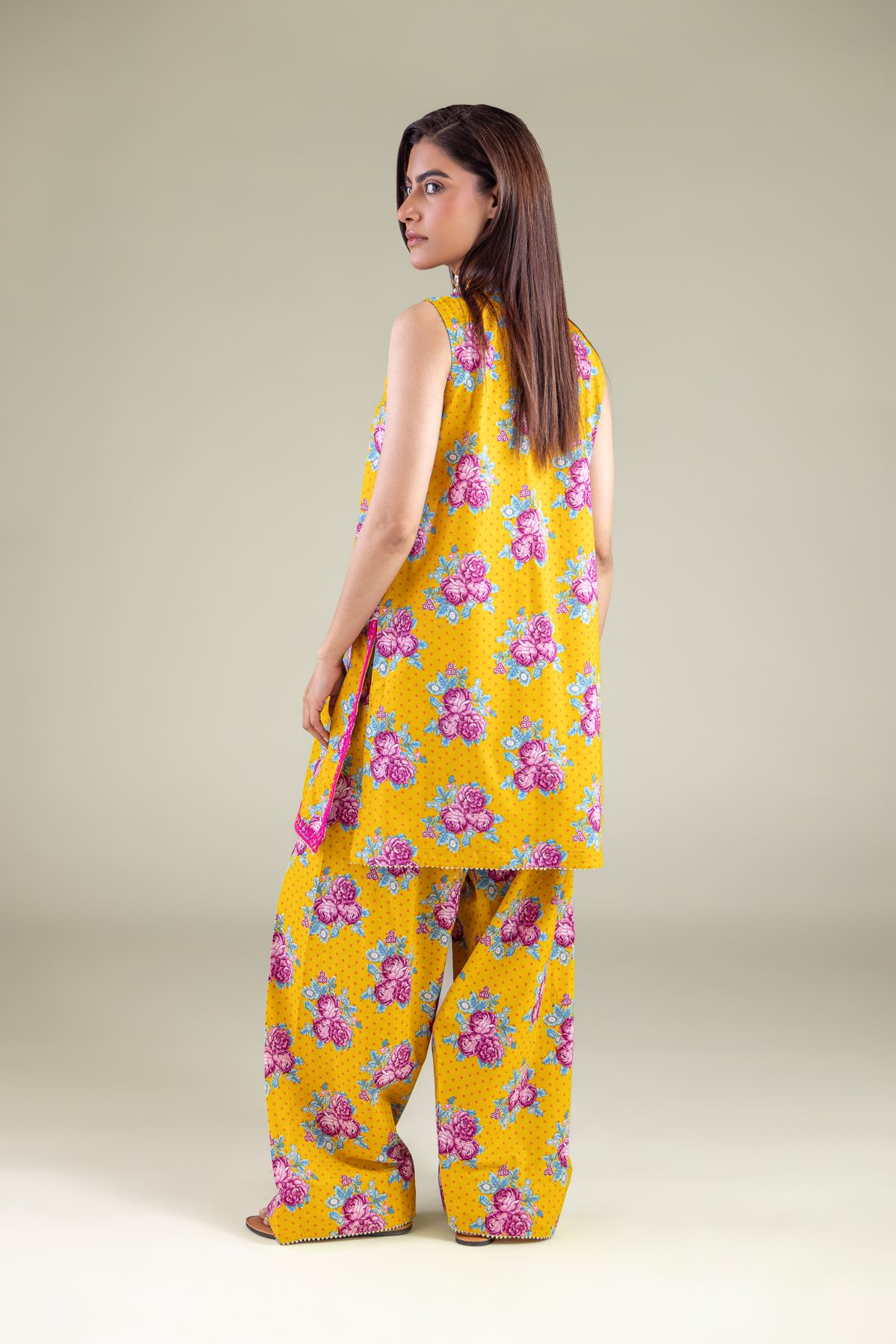 Embroidered Cambric Kurta - 2-26-101-A-D-VG