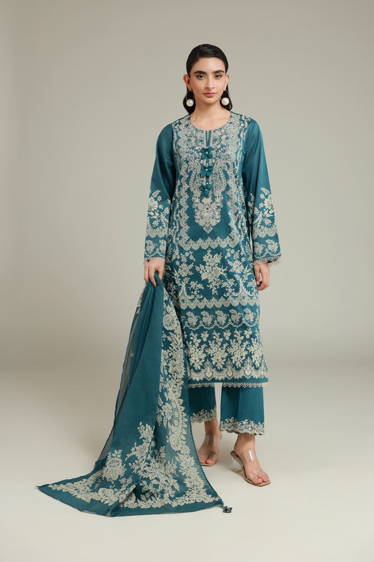 Embroidered Lawn Tailored 3 Piece - 1-26-122-A-A-VG