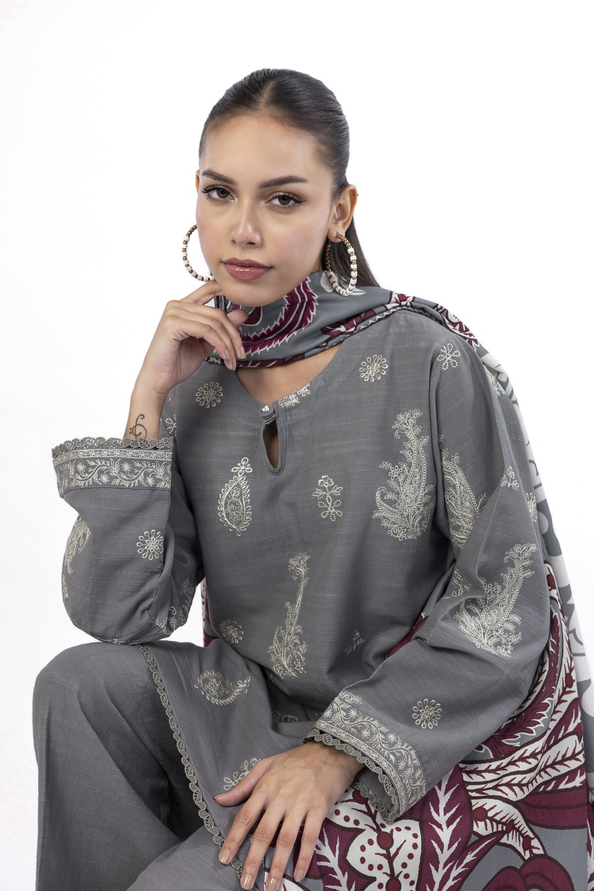 Embroidered Khaddar Tailored 3 Piece - LKN71BST-VG
