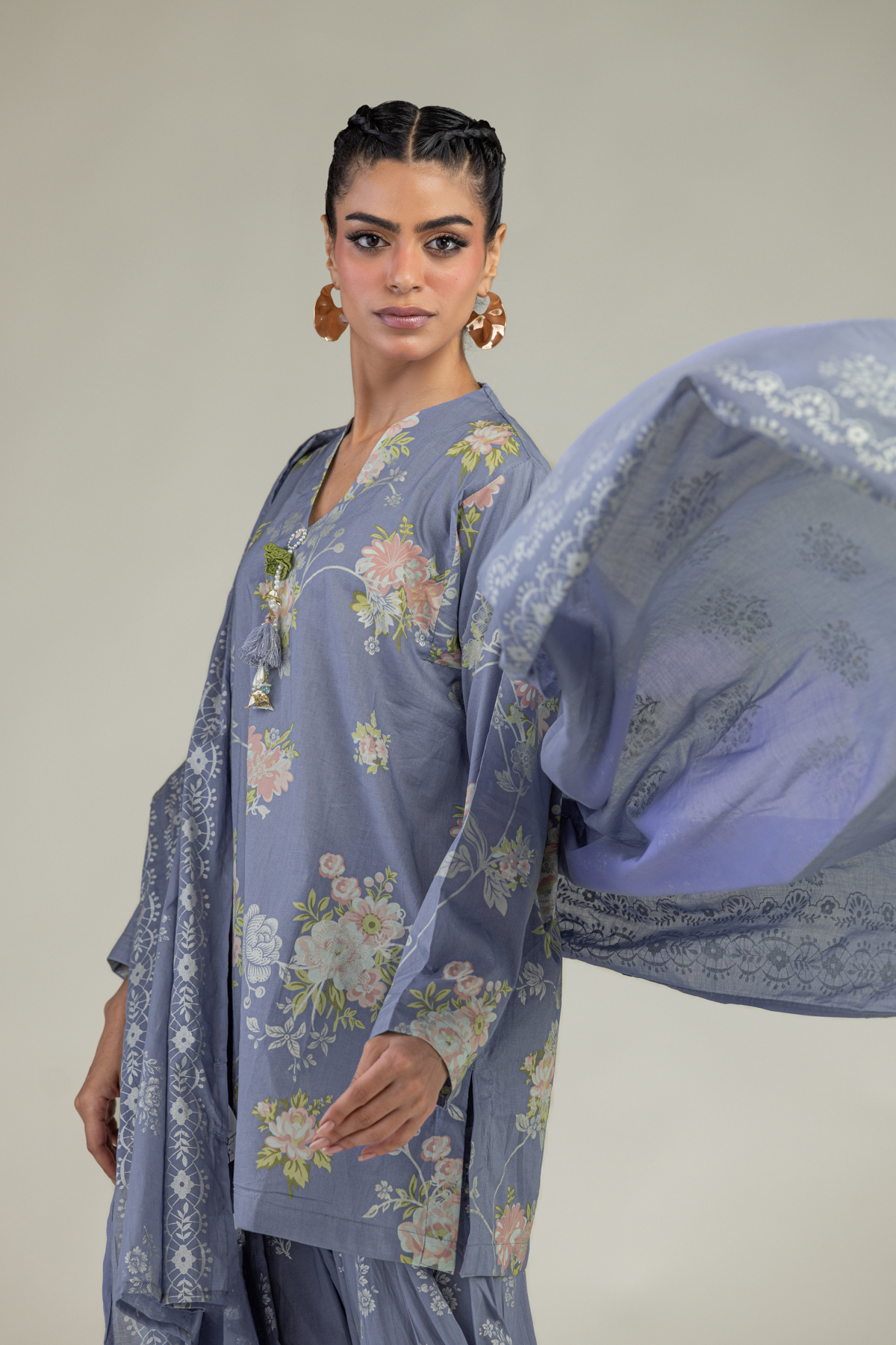 Printed Lawn Lawn Floral Dupatta - 1-26-236-A-D1-VG