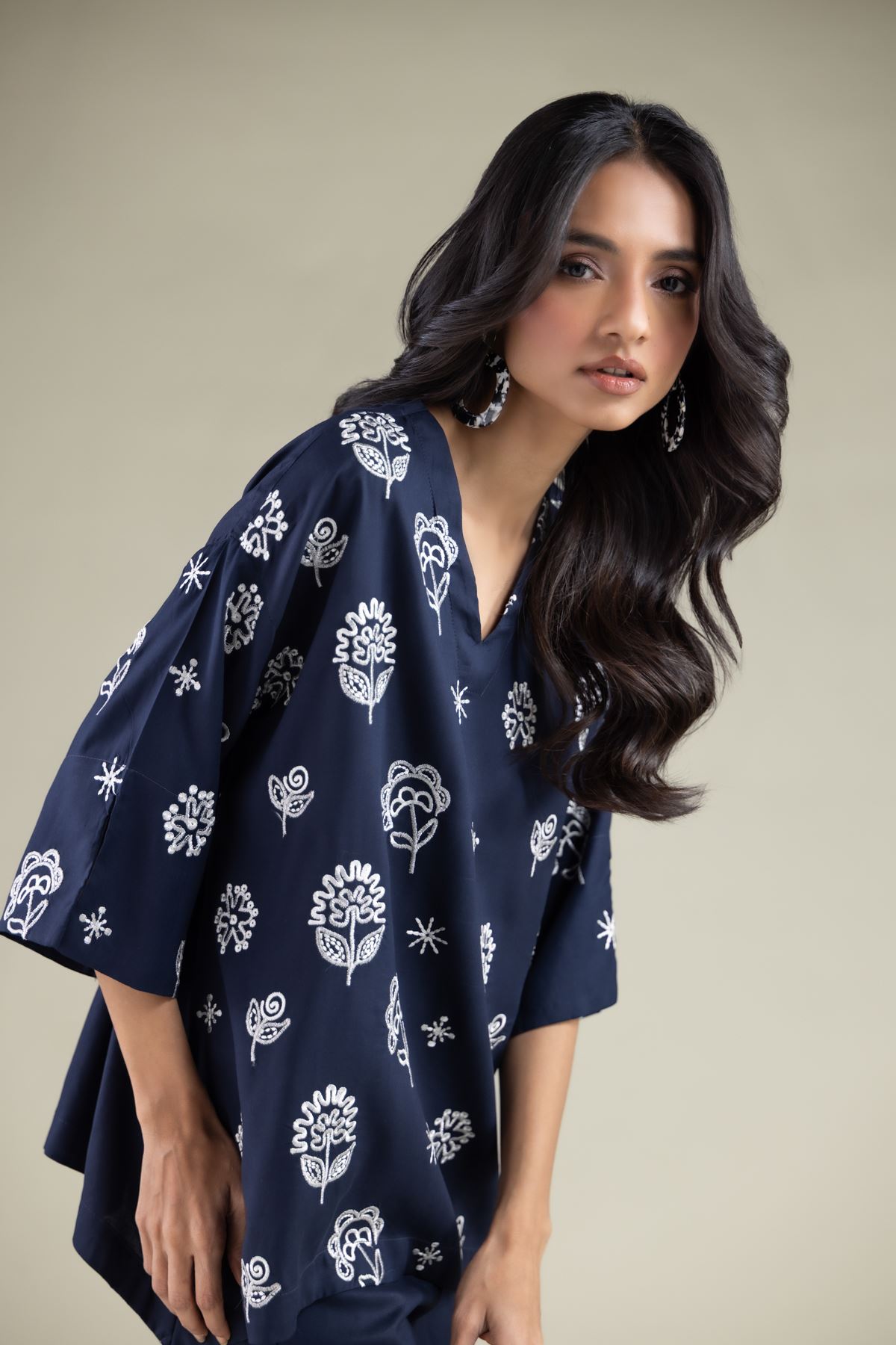 Embroidered Viscose Tunic - 6-26-105-A-A-VG