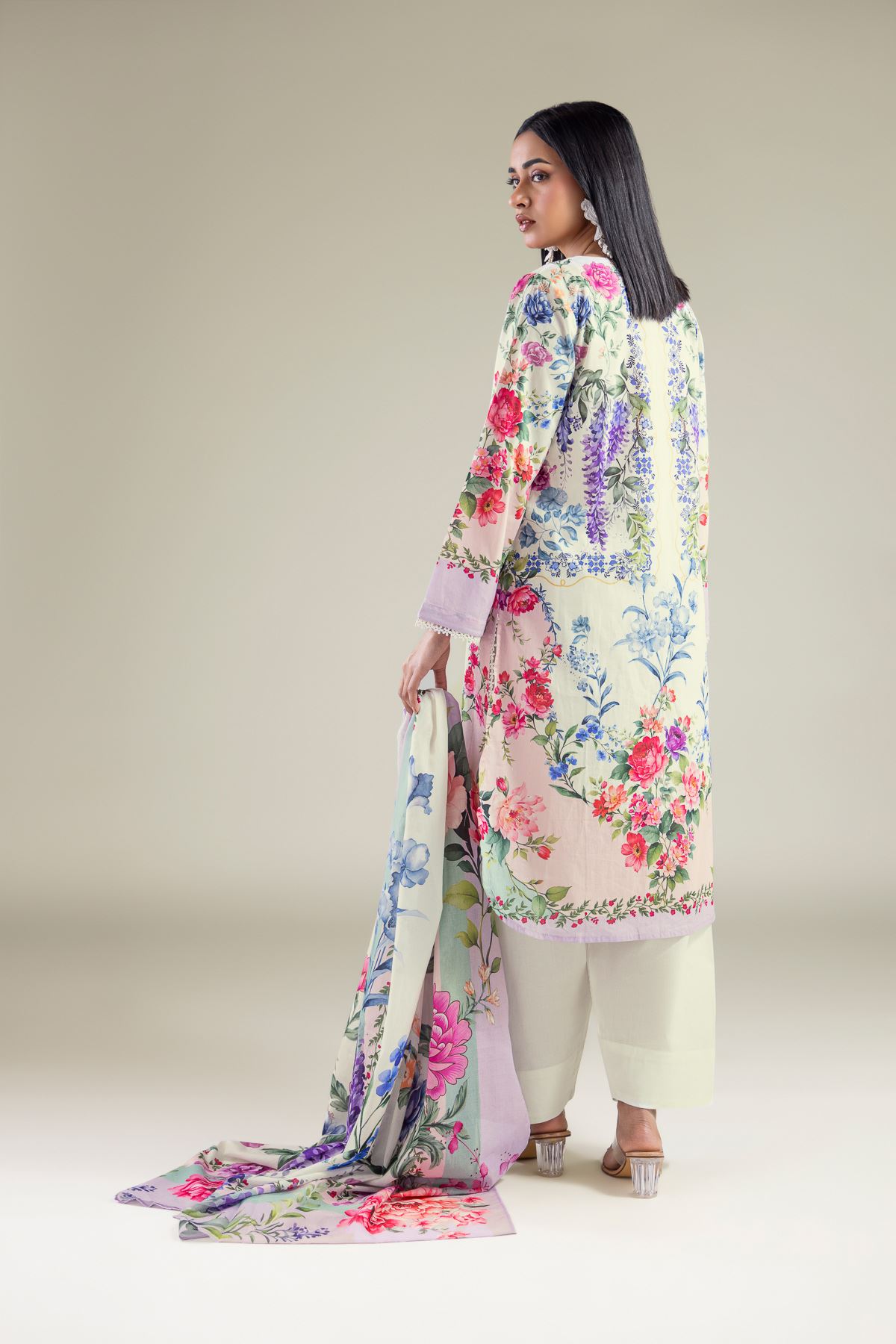 Embroidered Lawn Tailored 3 Piece - 1-26-131-A-B-VG