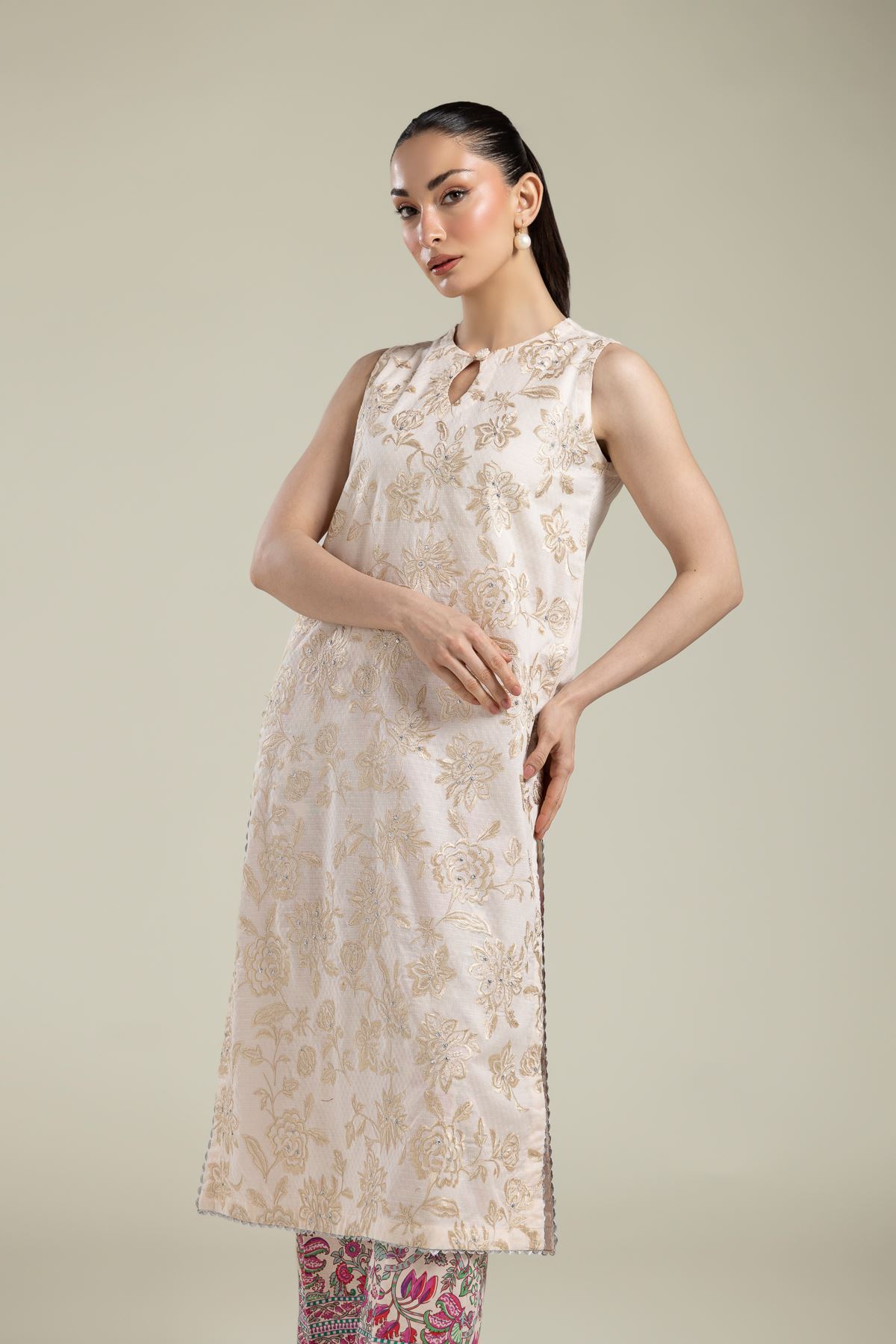 Embroidered Cotton Dobby Cotton Floral Kurta - 1-26-106-A-D-VG