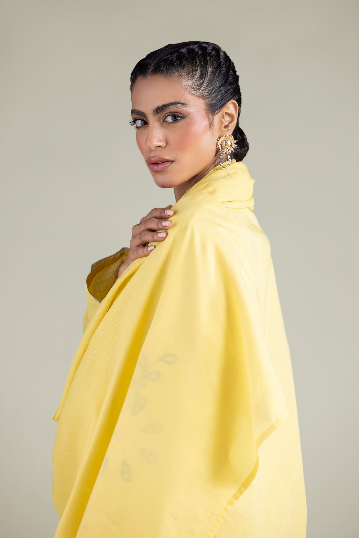 Embroidered Textured Cotton Solid Tassel Dupatta - 1-26-117-A-E-VG