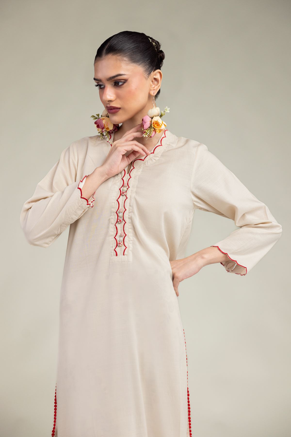 Embroidered Raw Silk Floral Scalloped Kurta - 1-26-203-A-H1-VG