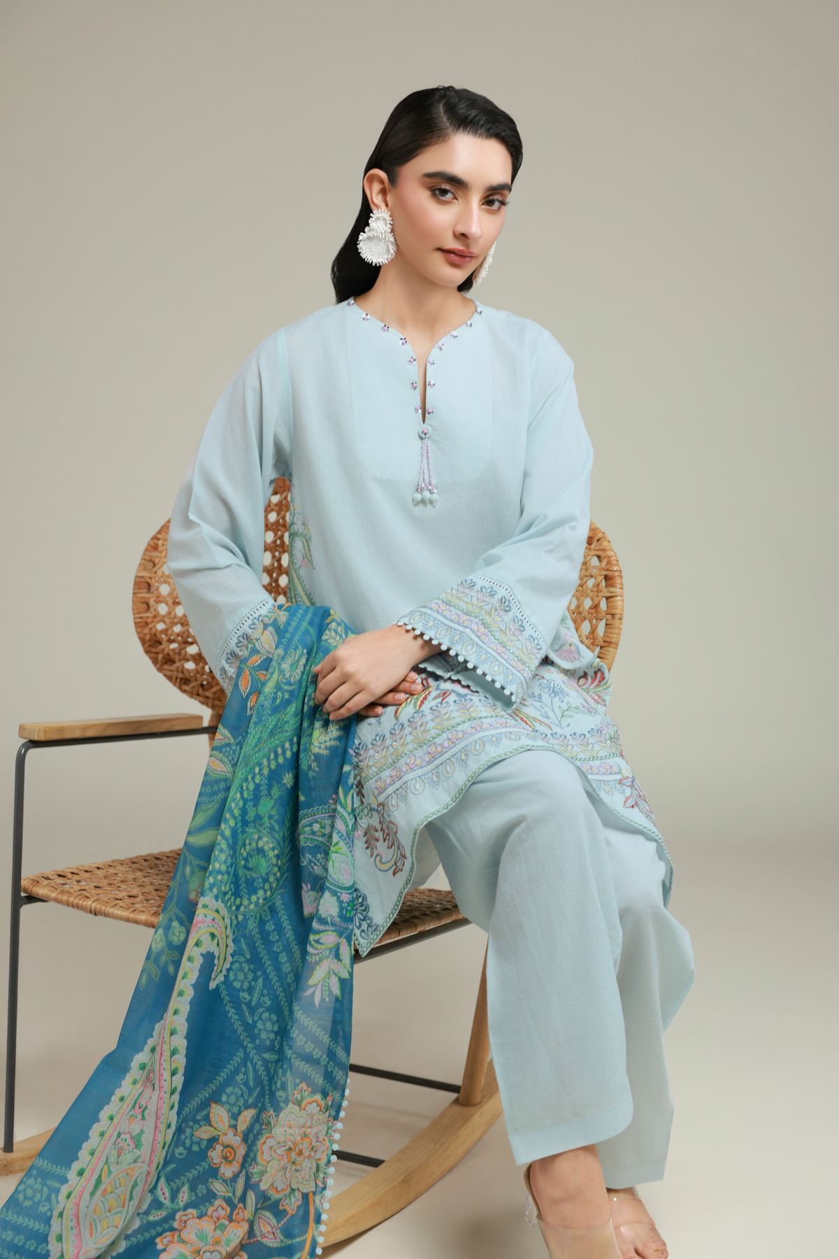 Embroidered Cambric Tailored 3 Piece - T-A33-26-109FA1-VG