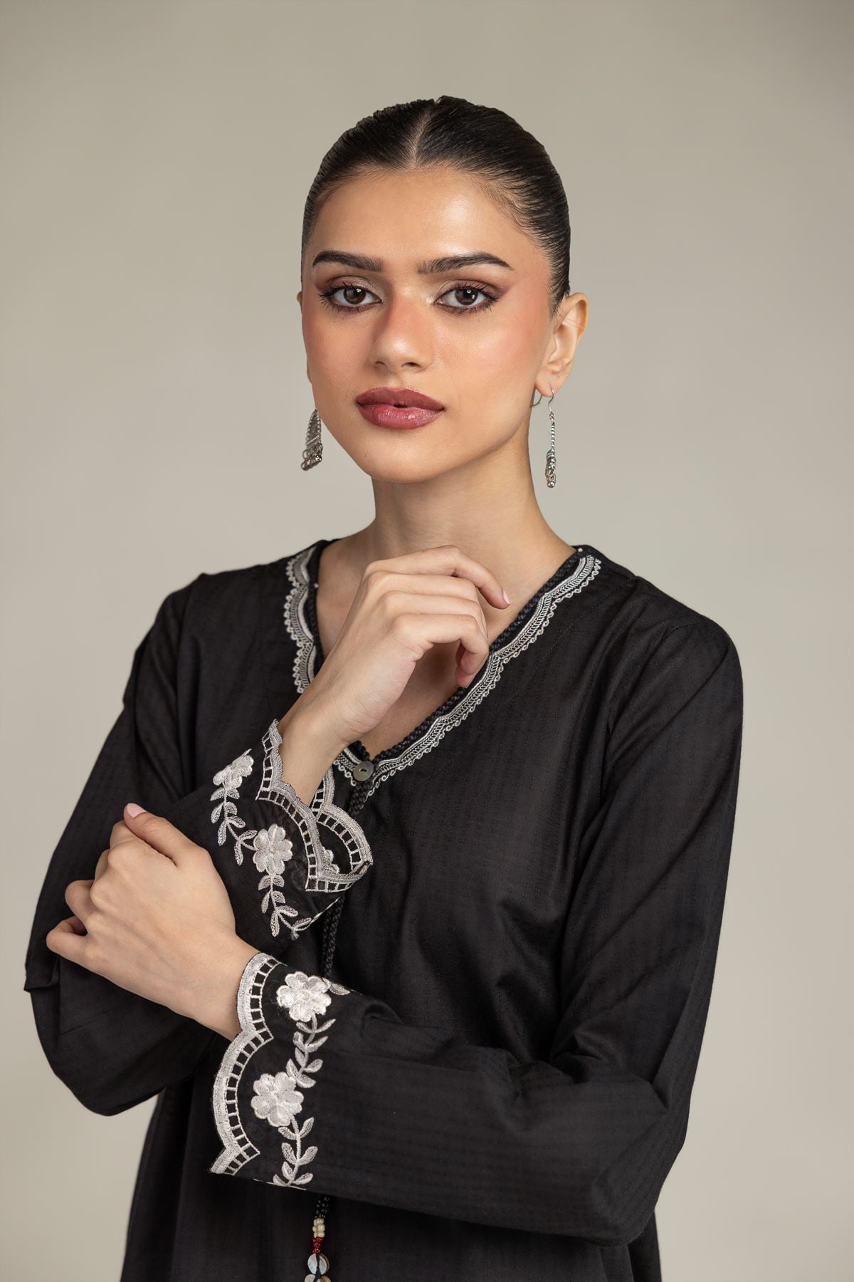Embroidered Cotton Dobby Black V-Neck Kurta - 1-26-203-A-H1-VG