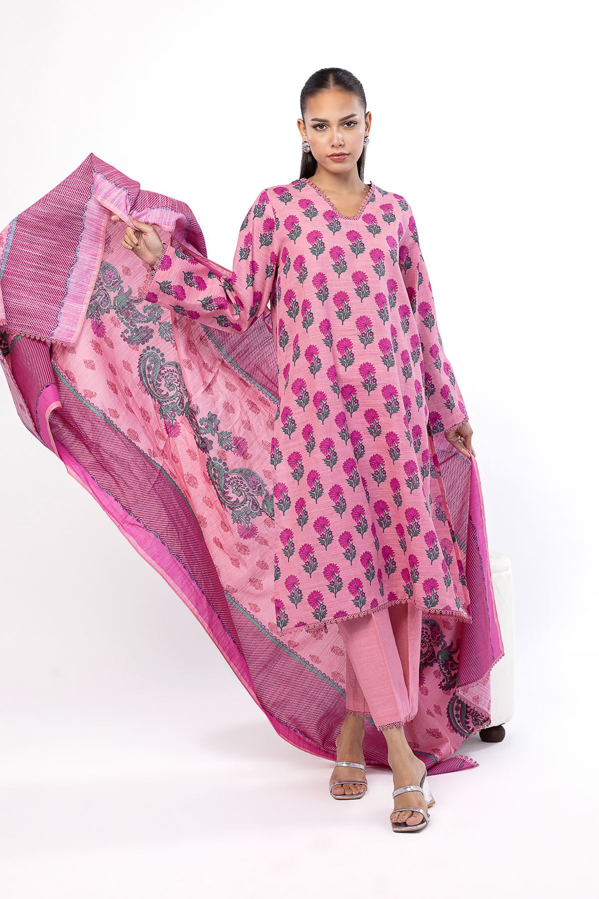 Printed Khaddar Tailored 3 Piece - KN26BST-VG