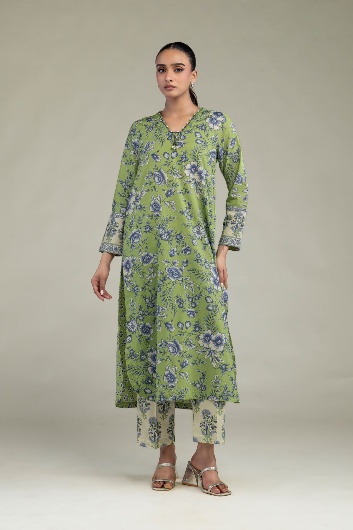 Printed Cambric Floral Green Kurta - 1-26-305-C-H2-VG