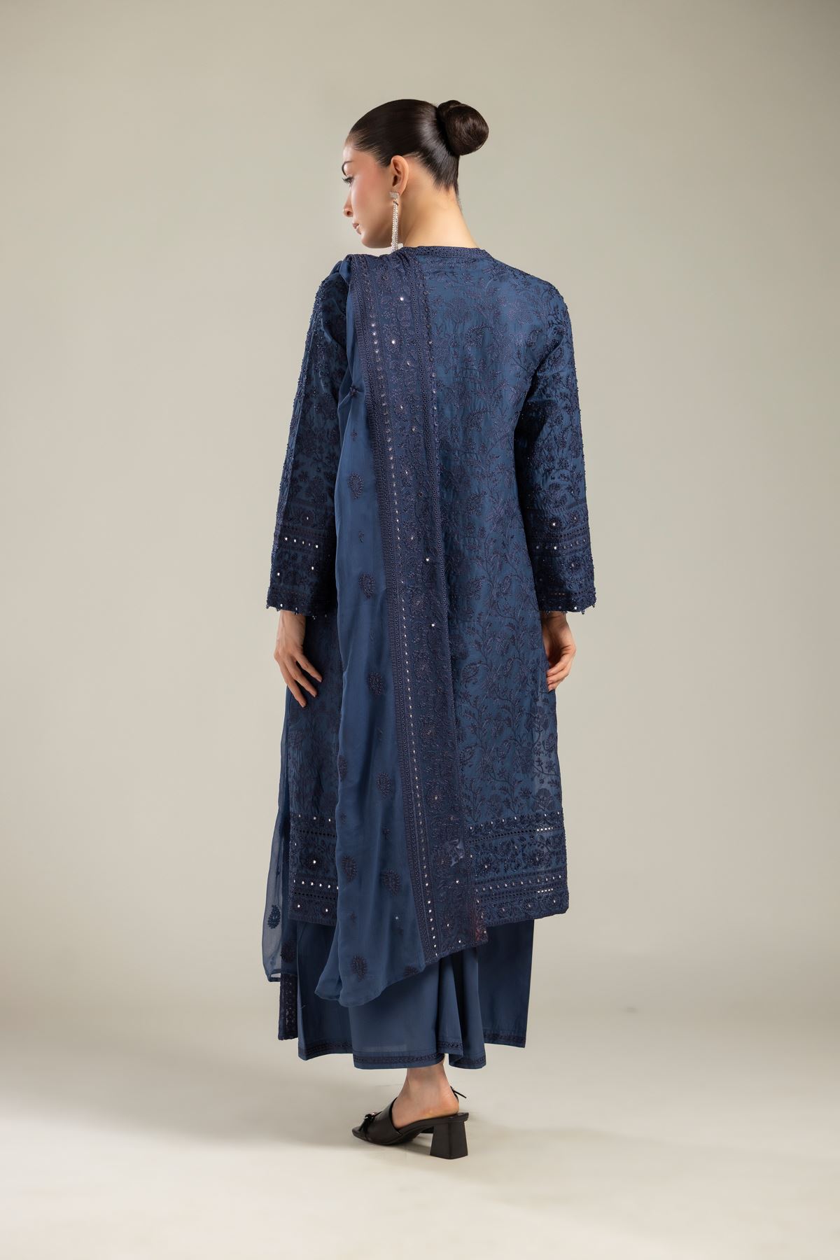 Embroidered Raw Silk 3 Piece Co-ord Set - T-A22-26-124FC1-VG