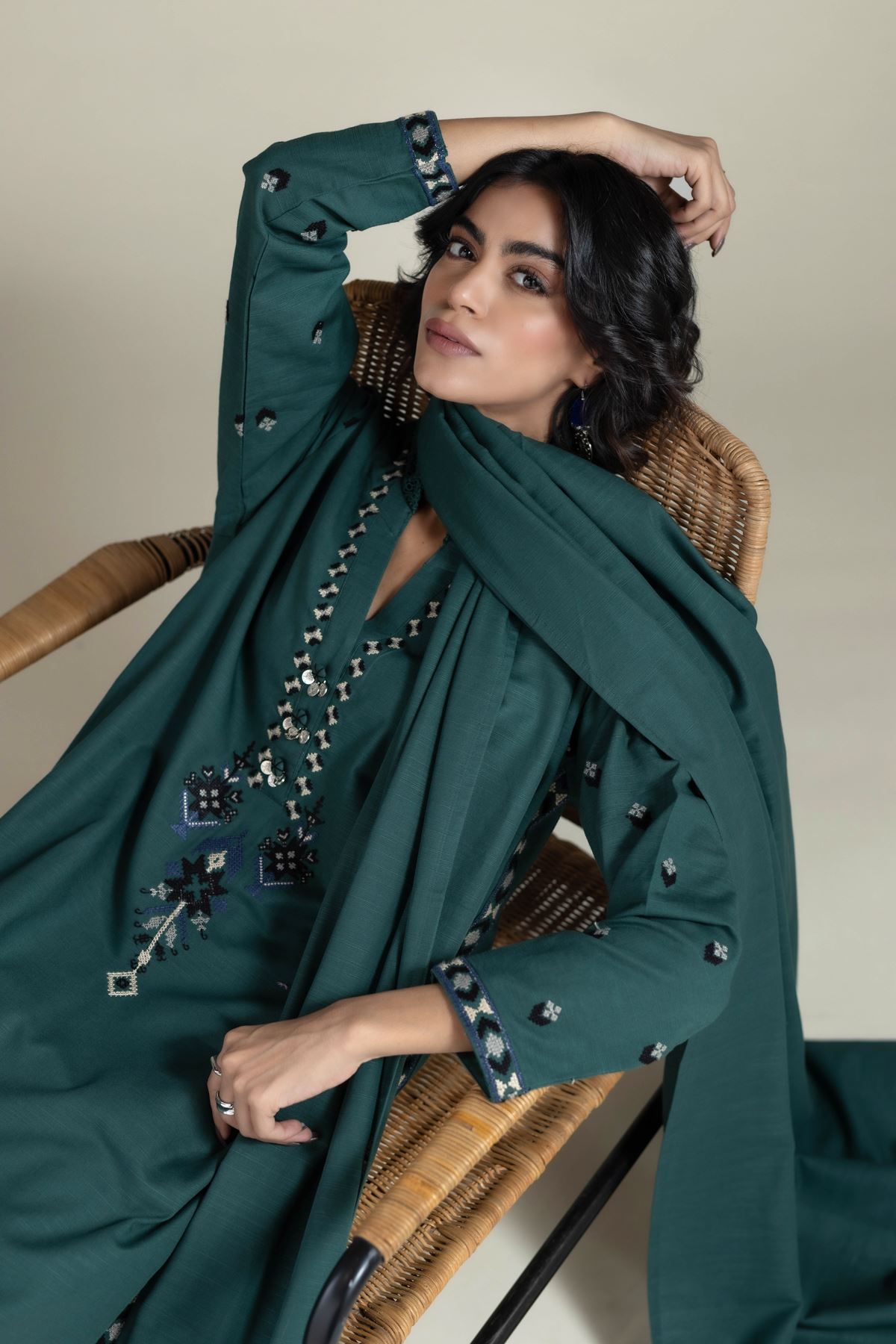 Embroidered Textured Cotton Dupatta - DCH08BC-VG
